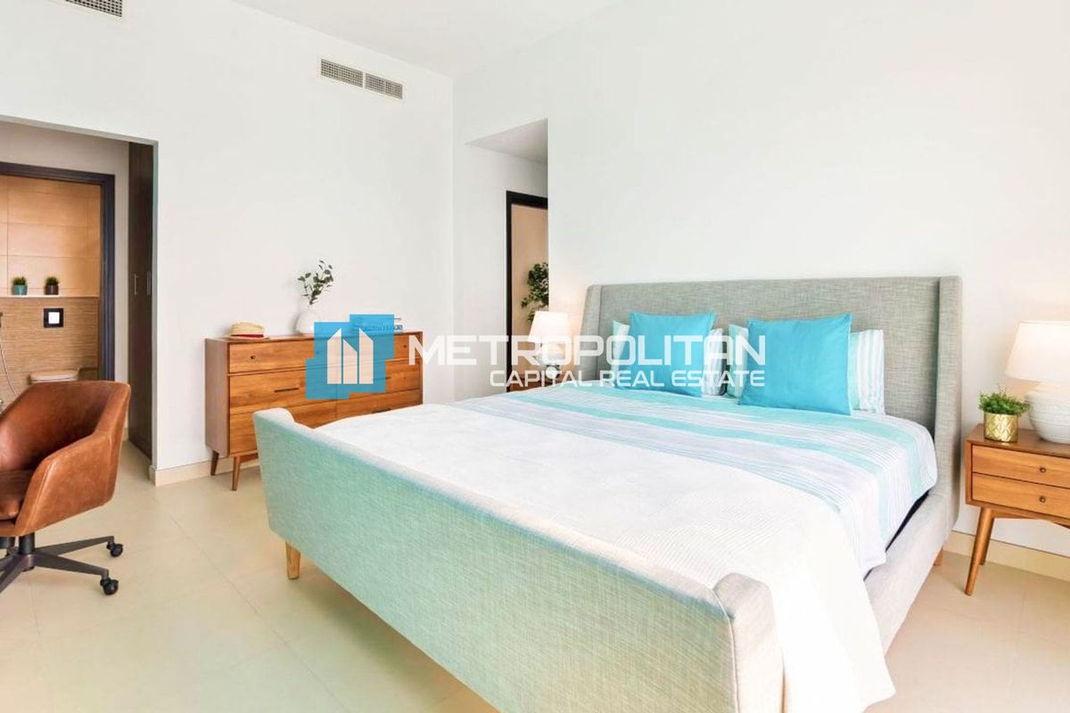 Full Sea View | 1BR+Balcony | High ROI | Furnished photo-5
