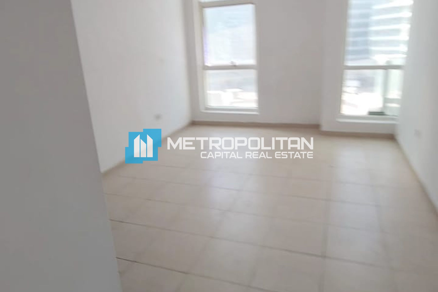 1 BHK w/ Balcony | Ready To Move | Al Yaqout Tower photo-1