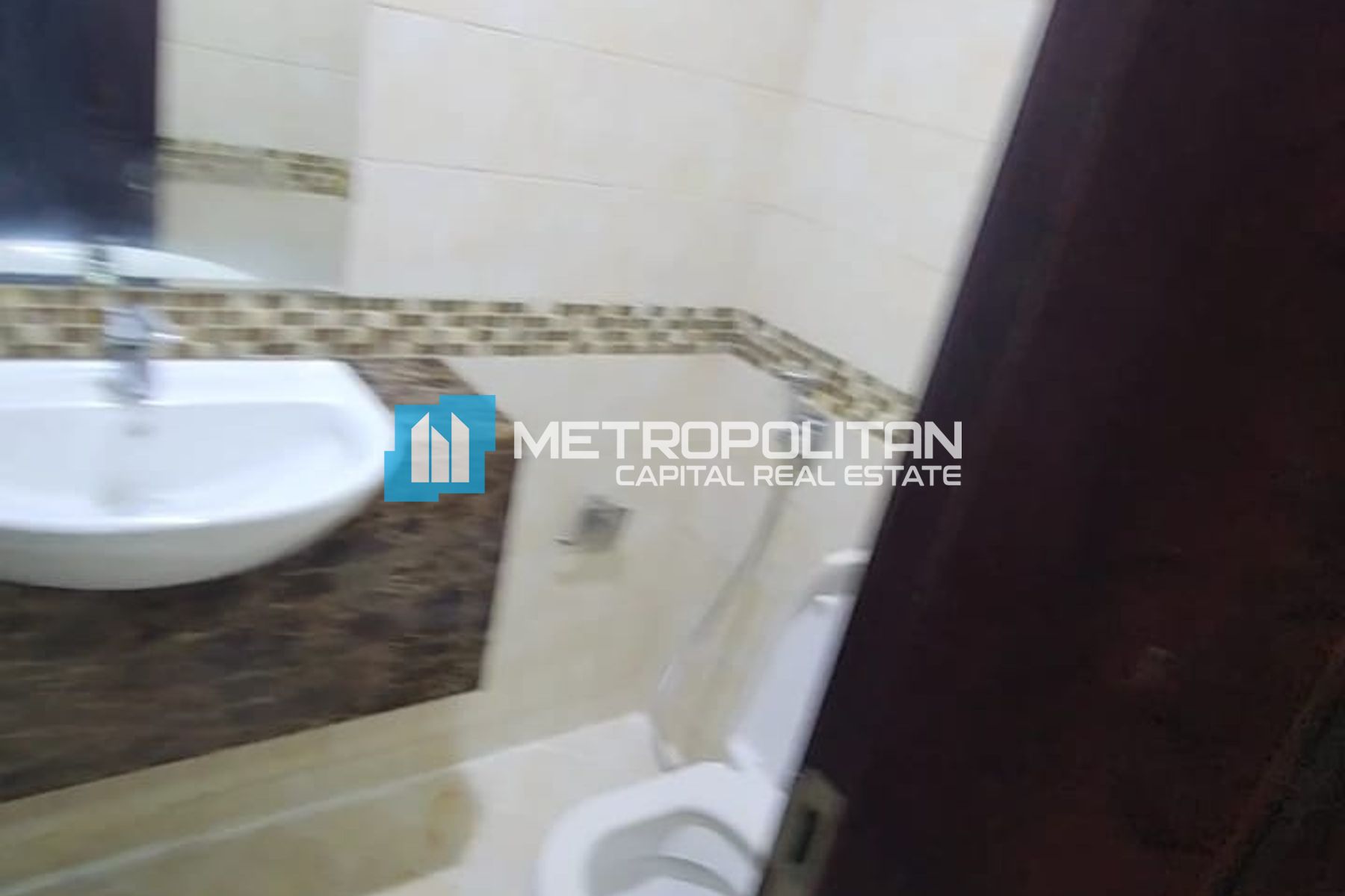 1 BHK w/ Balcony | Ready To Move | Al Yaqout Tower photo-8