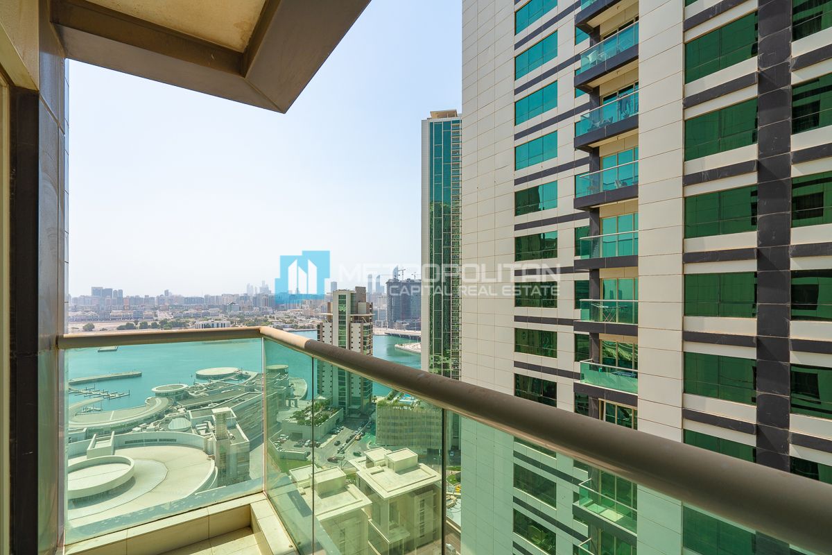 Partial Sea View | Renovated | Kitchen Appliances photo-0