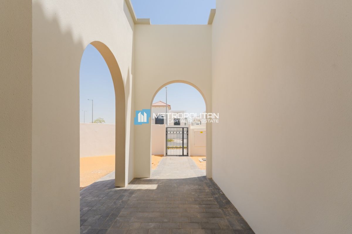 Image - Fay Al Reeman 1, Al Shamkha, Abu Dhabi | Project - Villa
