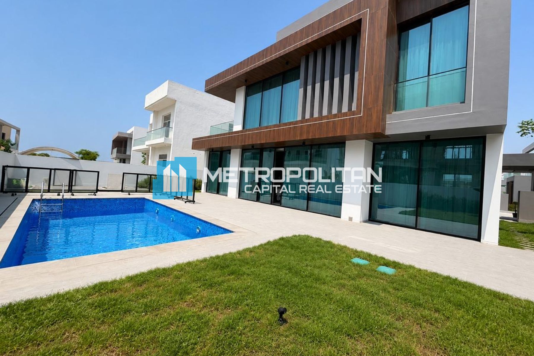 Villa Moana |Vacant 5BR+M |Private Pool |Brand New