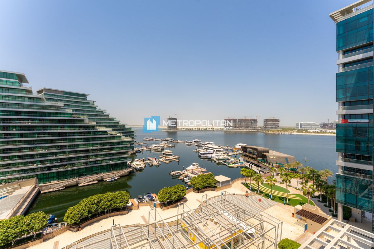UPGRADED | 2 BEDROOMS | FULL SEA VIEW | HIGH FLOOR