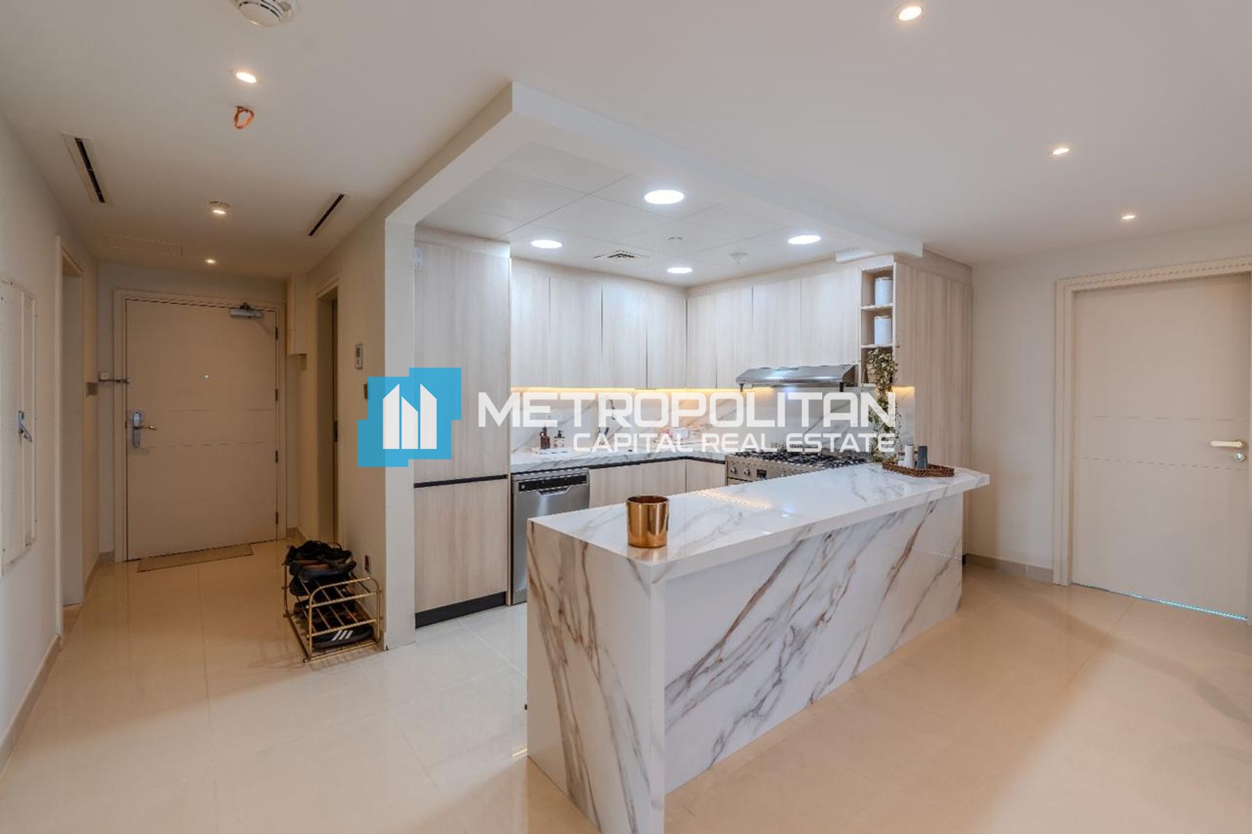 Image - Sun Tower, Al Reem Island, Abu Dhabi | Project - Apartment