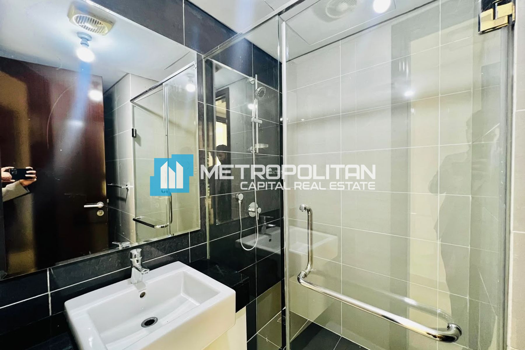 Image - Burooj Views, Al Reem Island, Abu Dhabi | Project - Apartment