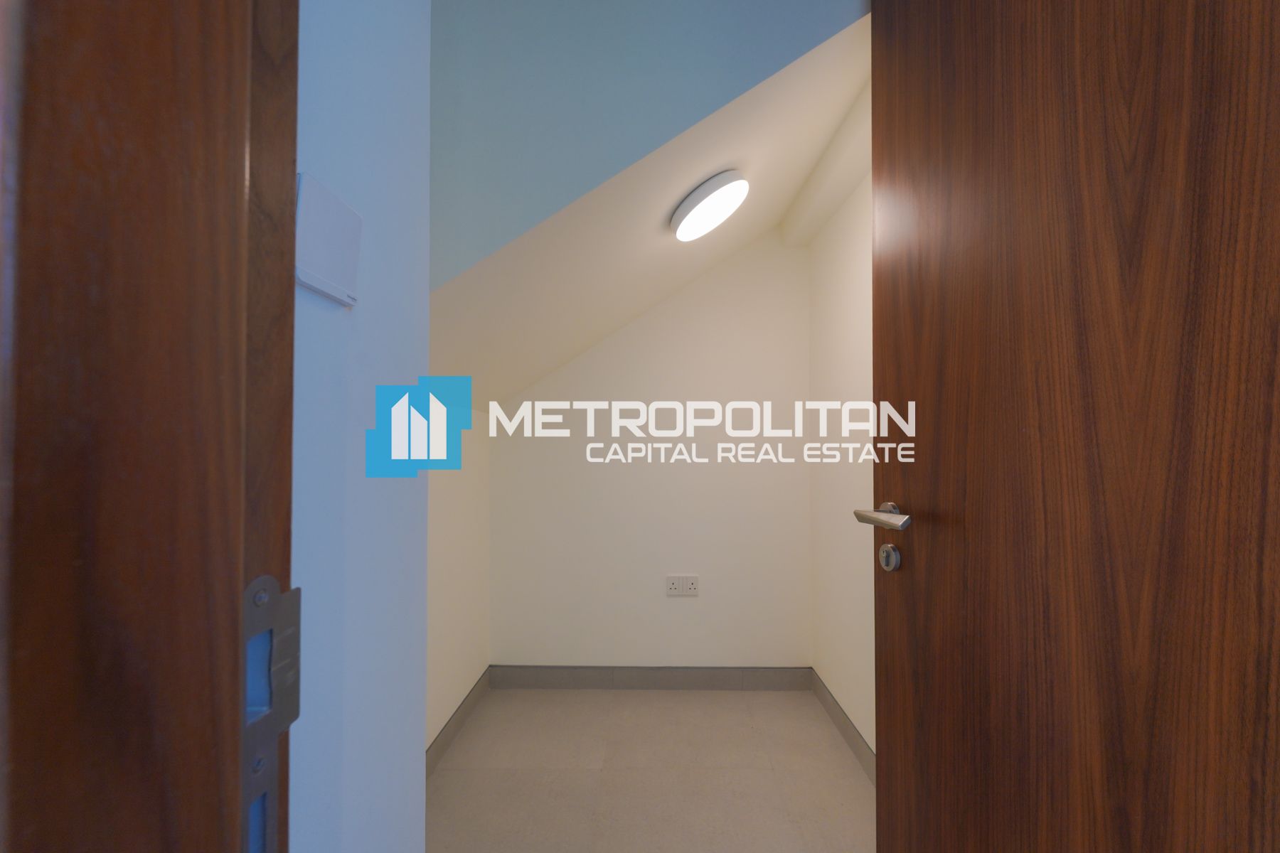 2-комнатный таунхаус на продажу на острове Аль Джубайл – MCS-49777 photo-21