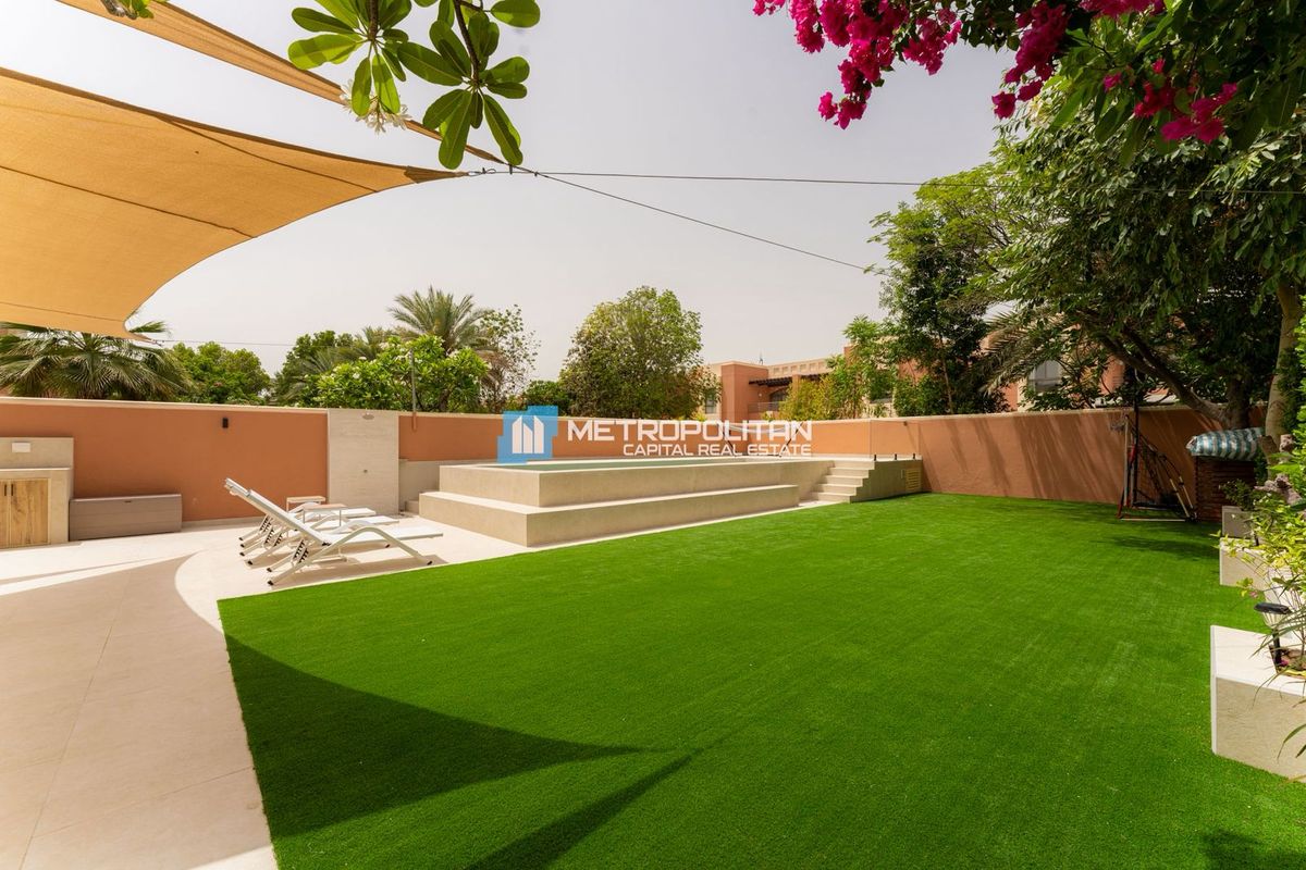Fully Upgraded | Premium Finishes | Private Pool photo-2