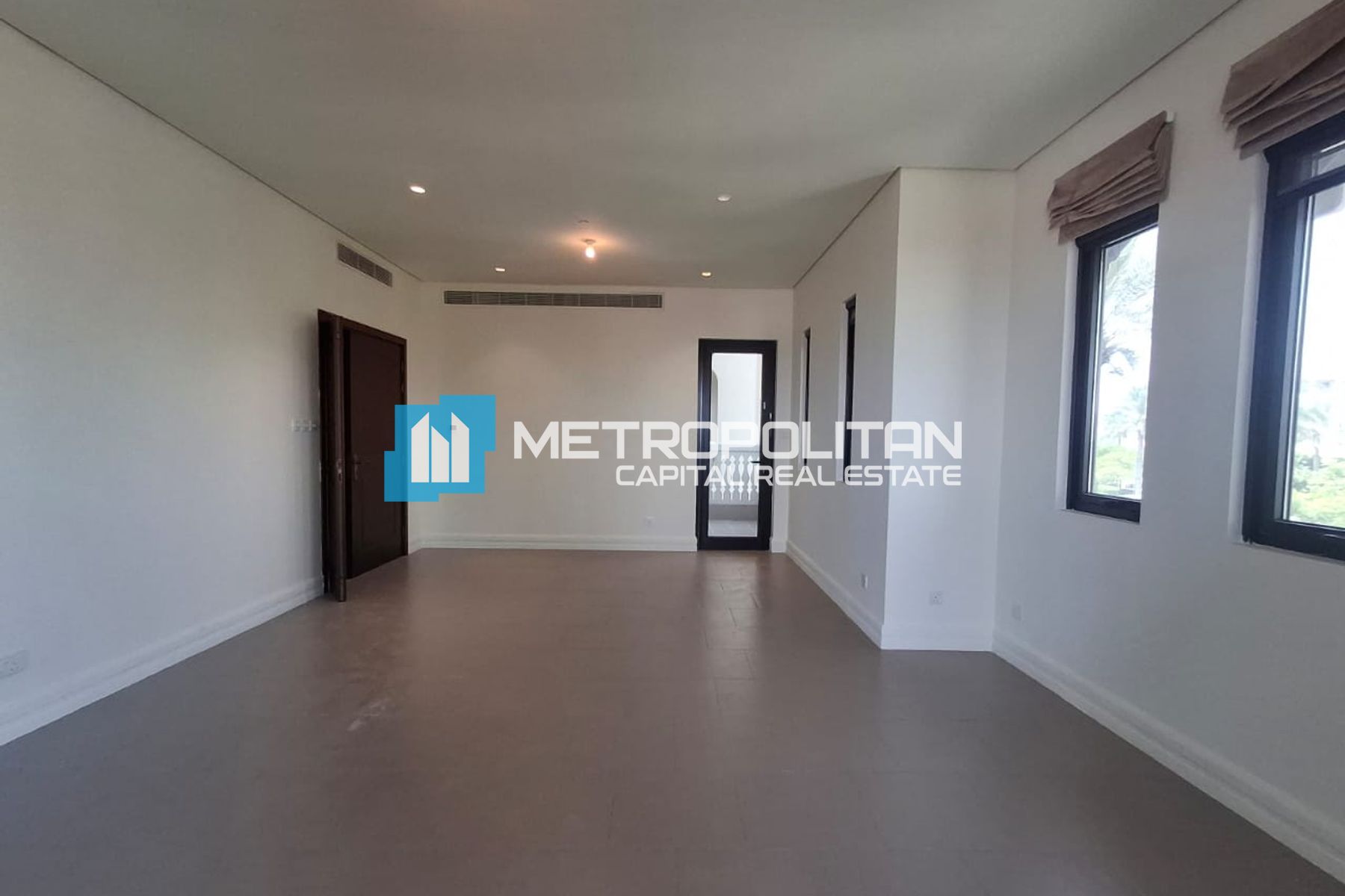 Luxury Living |3 BR with Laundry | Ready to Move photo-11