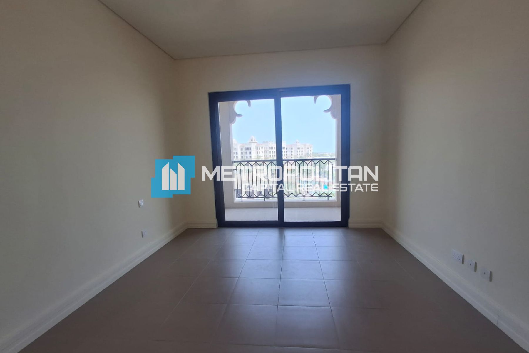 Luxury Living |3 BR with Laundry | Ready to Move photo-22