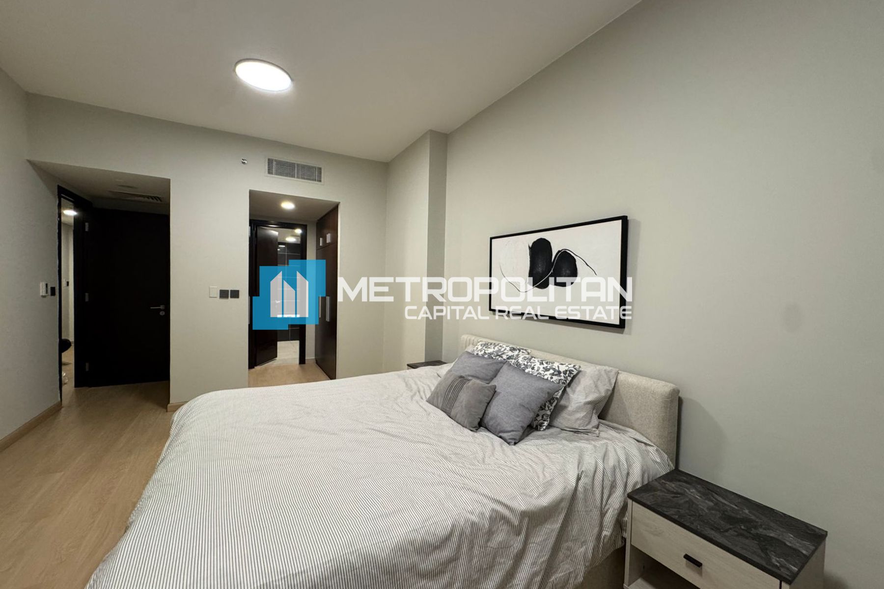 Image - Burooj Views, Al Reem Island, Abu Dhabi | Project - Apartment