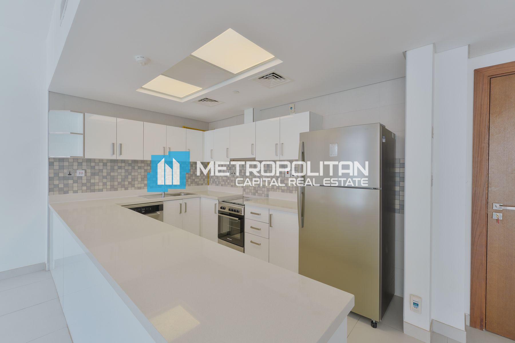 Sea View | High Floor 2BR+Balcony | Laundry Area photo-6