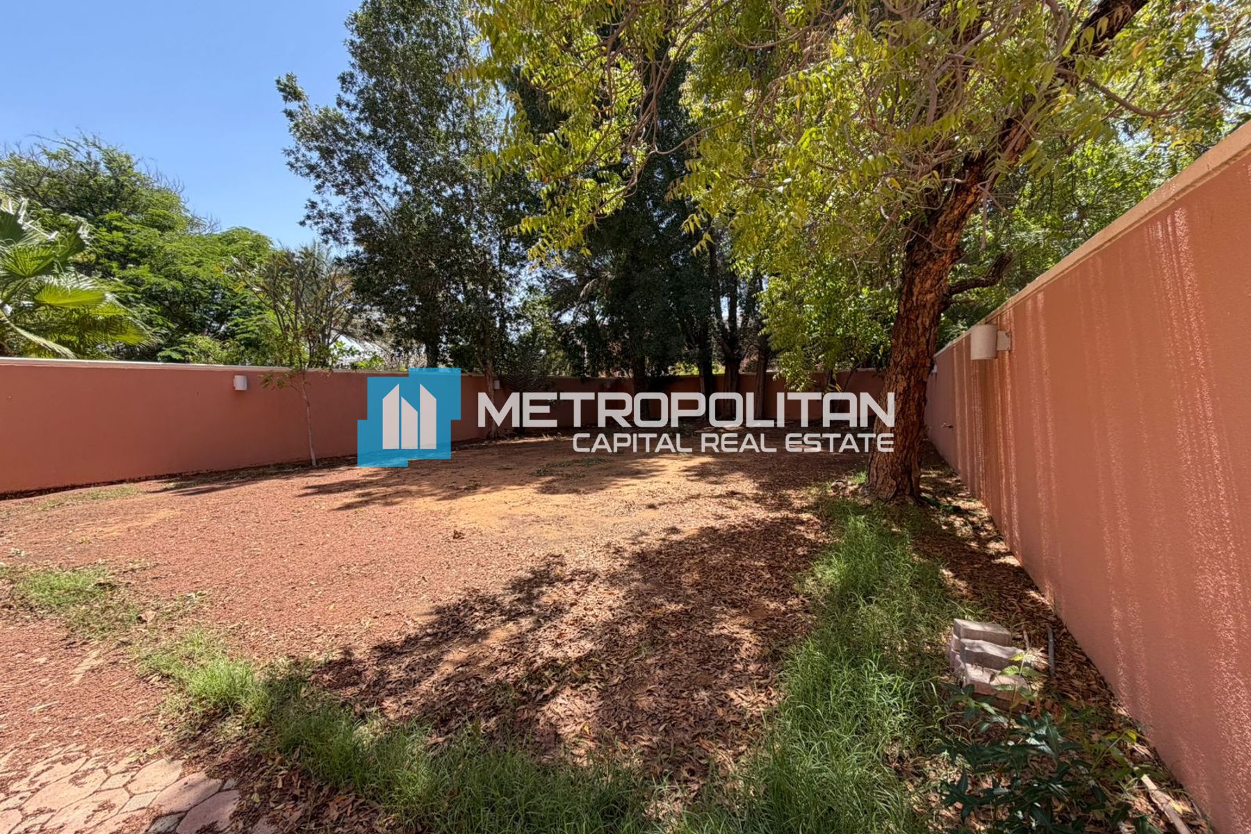 Hot Deal| Huge Plot |Free Maintenance & SC |Vacant photo-7