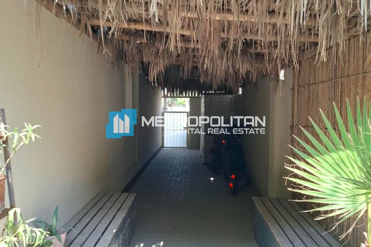 Image - Arabian Style, Al Reef, Abu Dhabi | Project - Villa