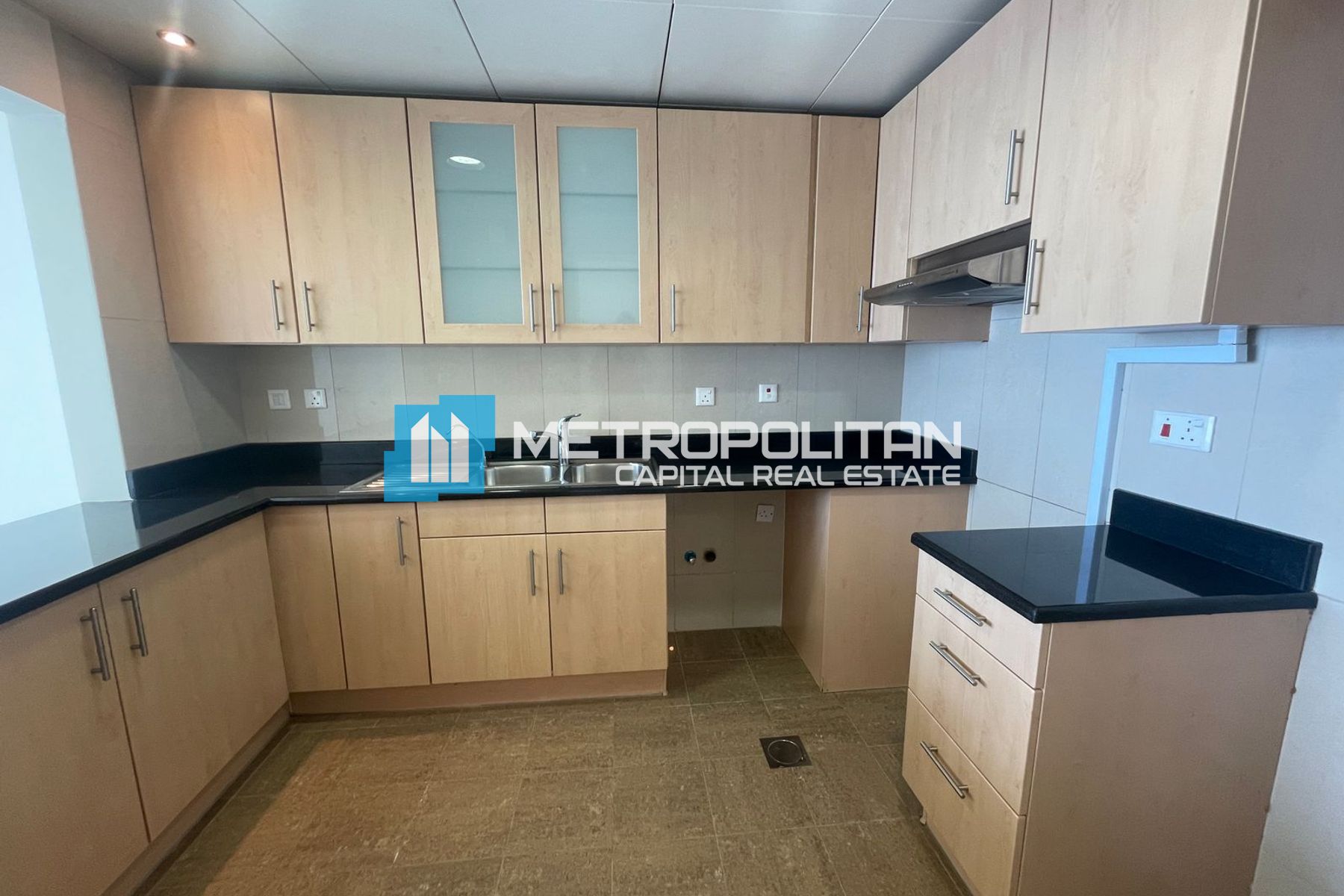 Full Canal View | High Floor 2BR | Prime Location photo-8
