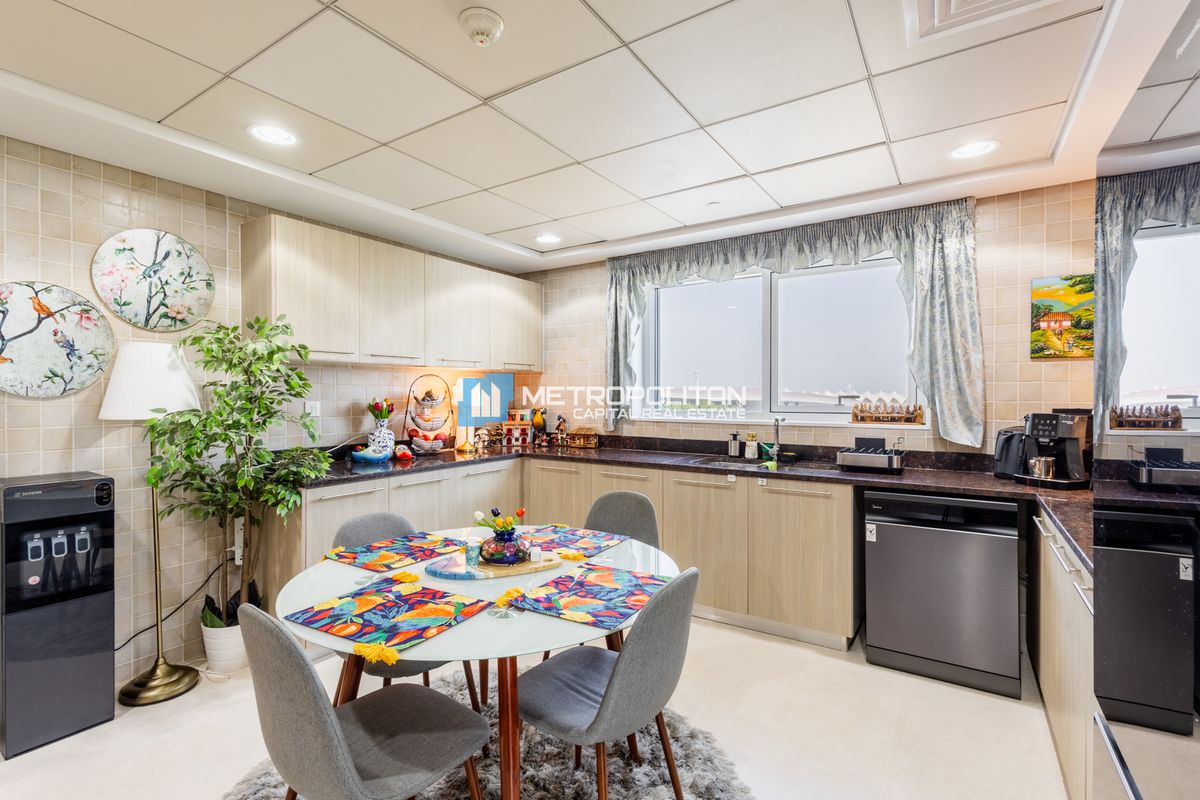 Golf & Sea View | 3 BR w/Maids | Best corner unit photo-11