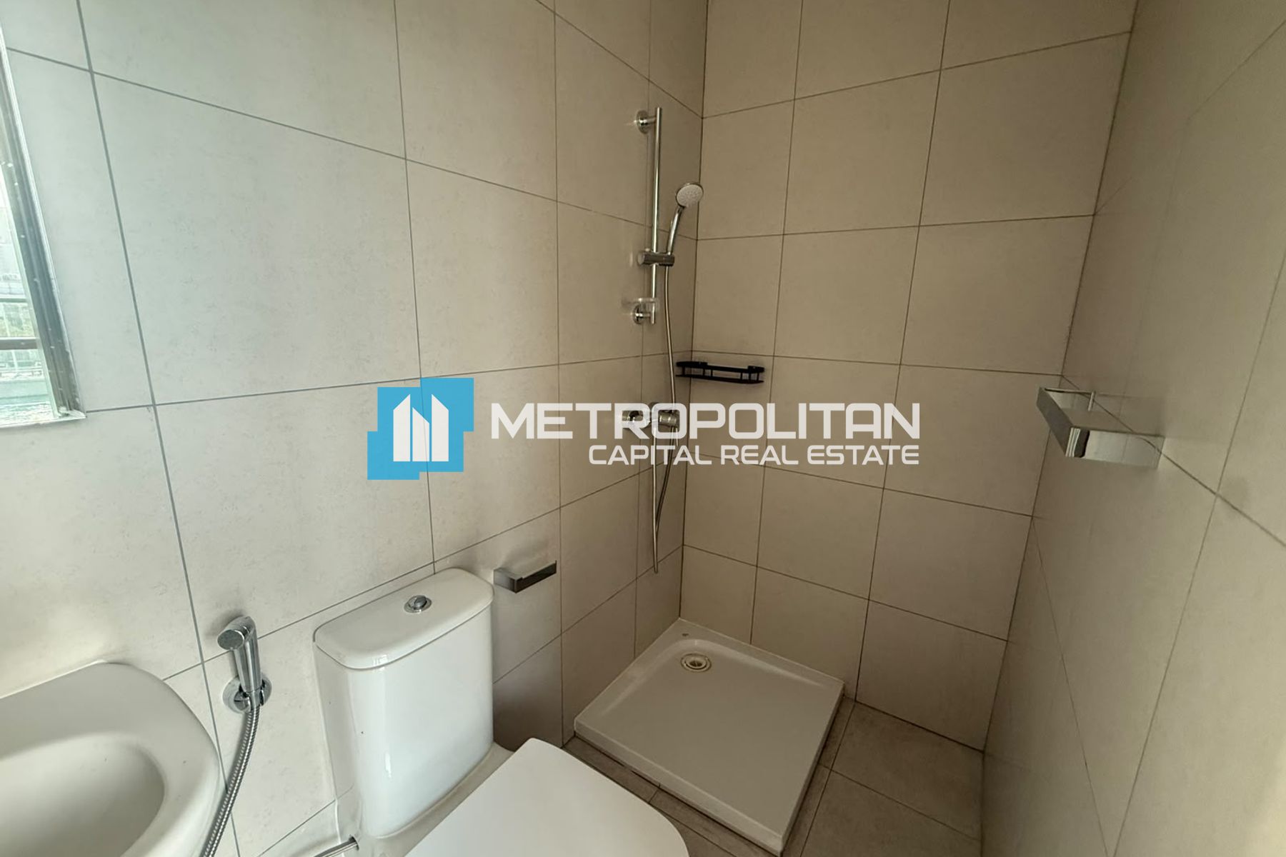 Duplex 3BR | Full Canal View | Ready to Move photo-18