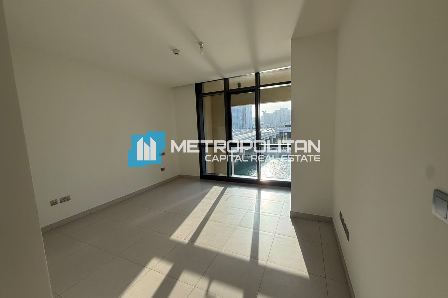 Duplex 3BR | Full Canal View | Ready to Move photo-21