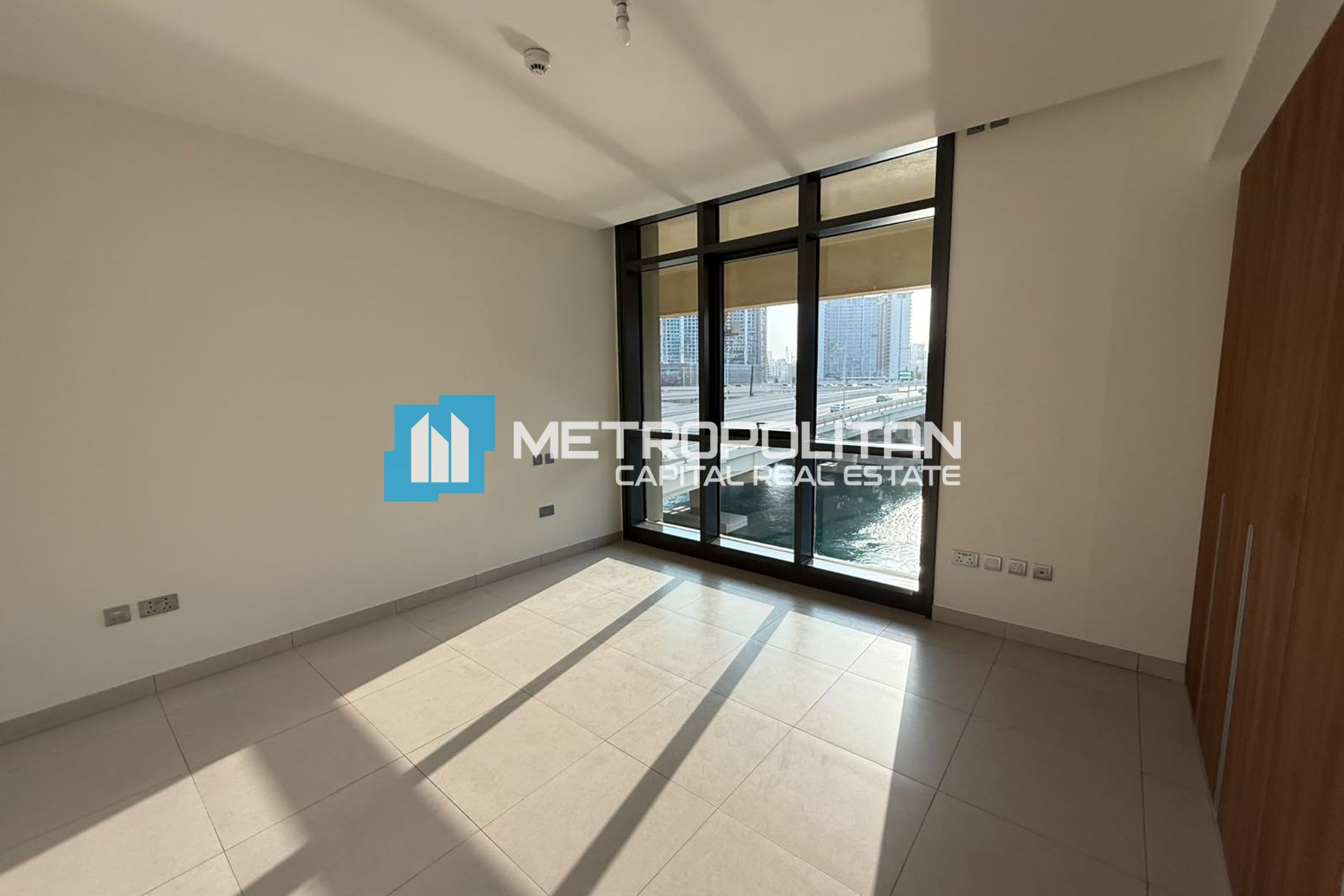 Duplex 3BR | Full Canal View | Ready to Move photo-23