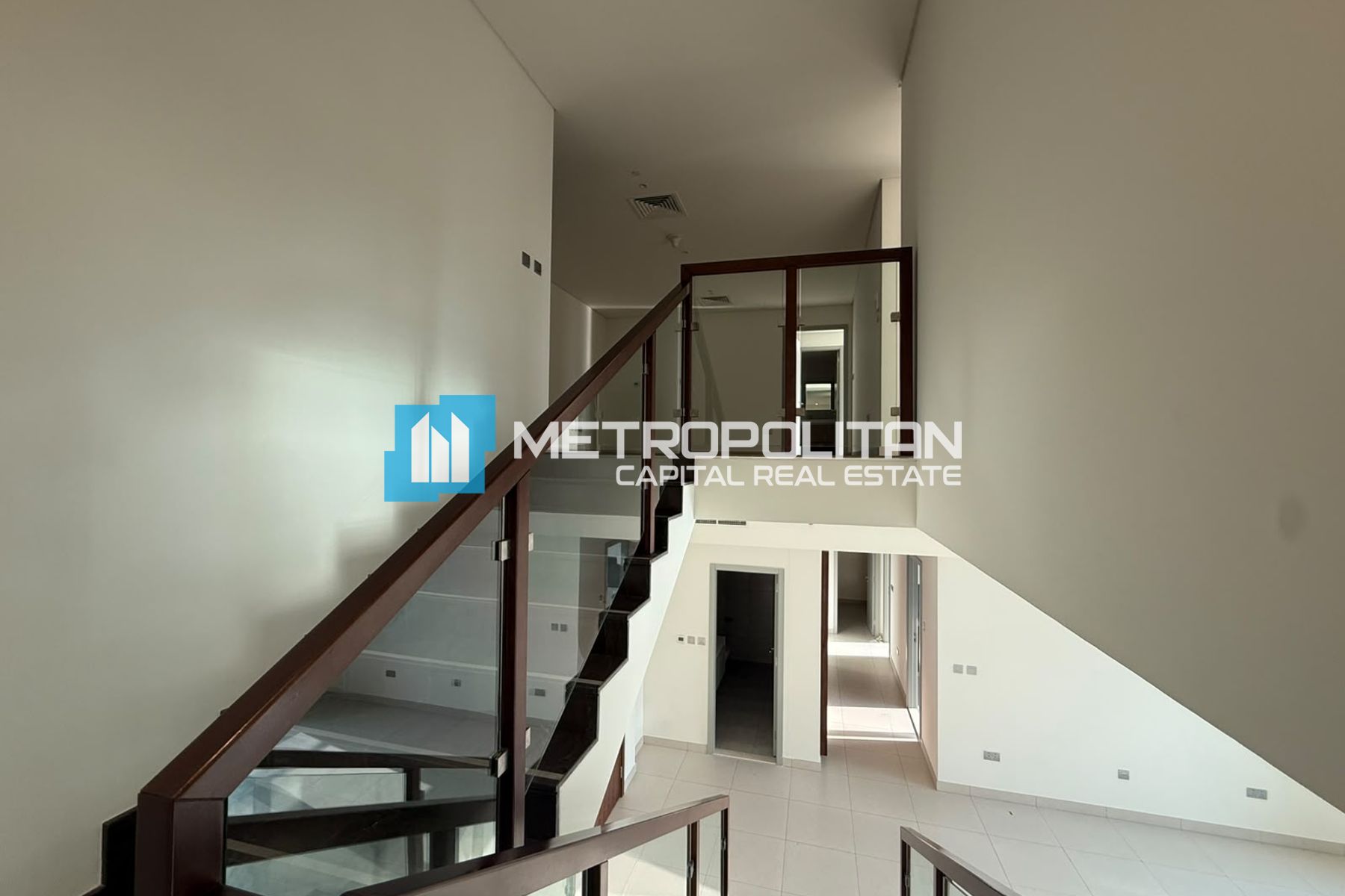 Duplex 3BR | Full Canal View | Ready to Move photo-7