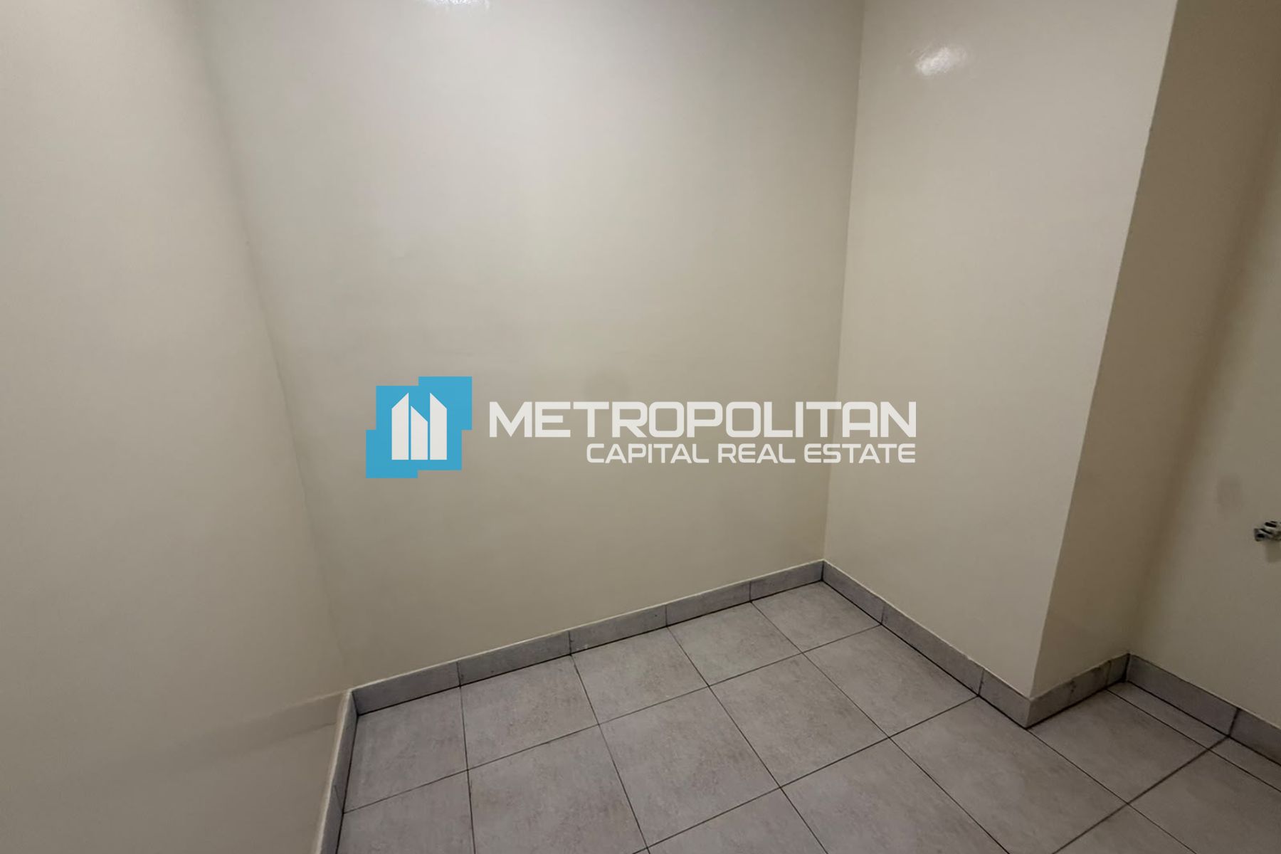 Canal View | Ready to Move 2BR | Prime Location photo-18