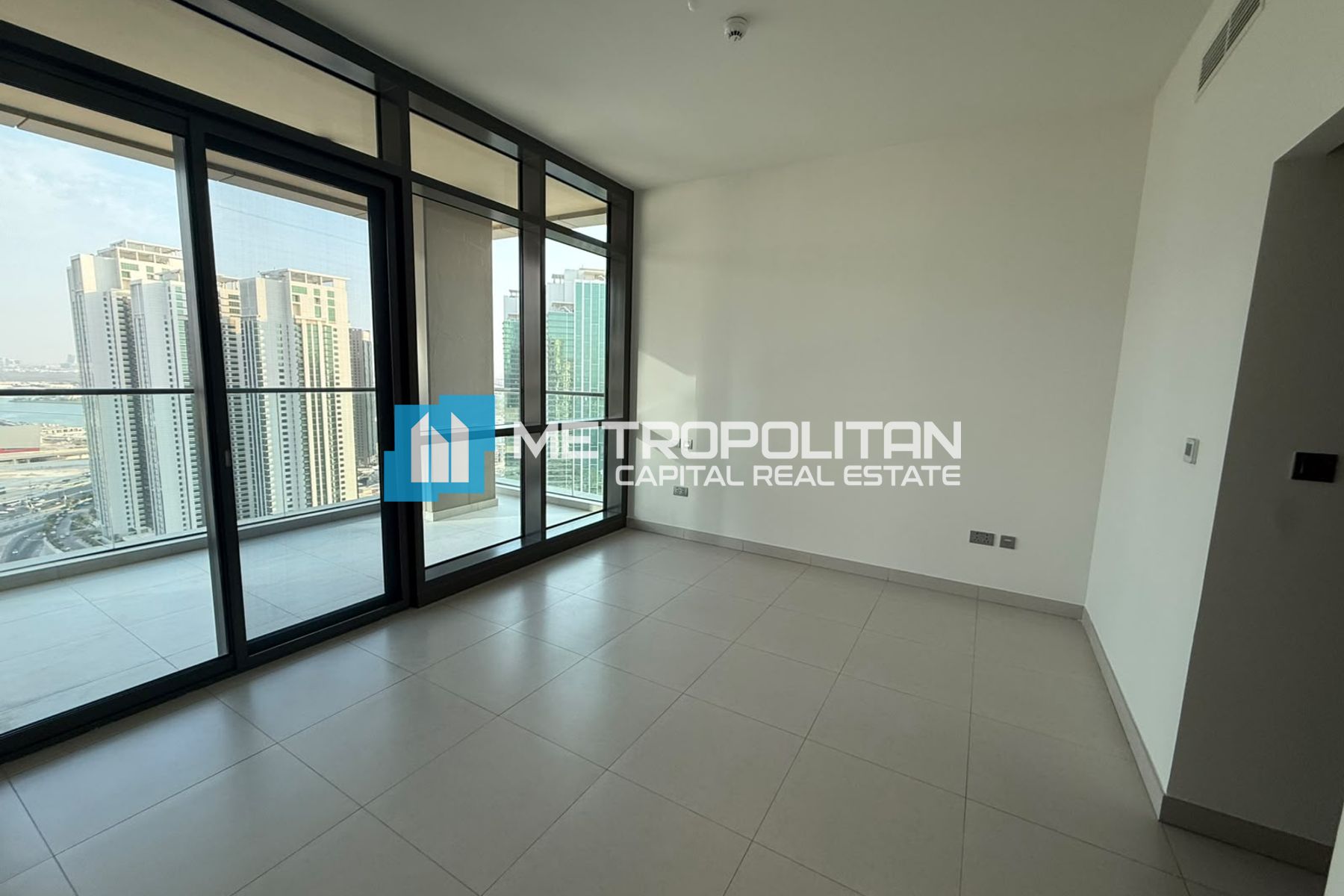 Premium Canal View |High Floor 1BR |Great Location photo-9