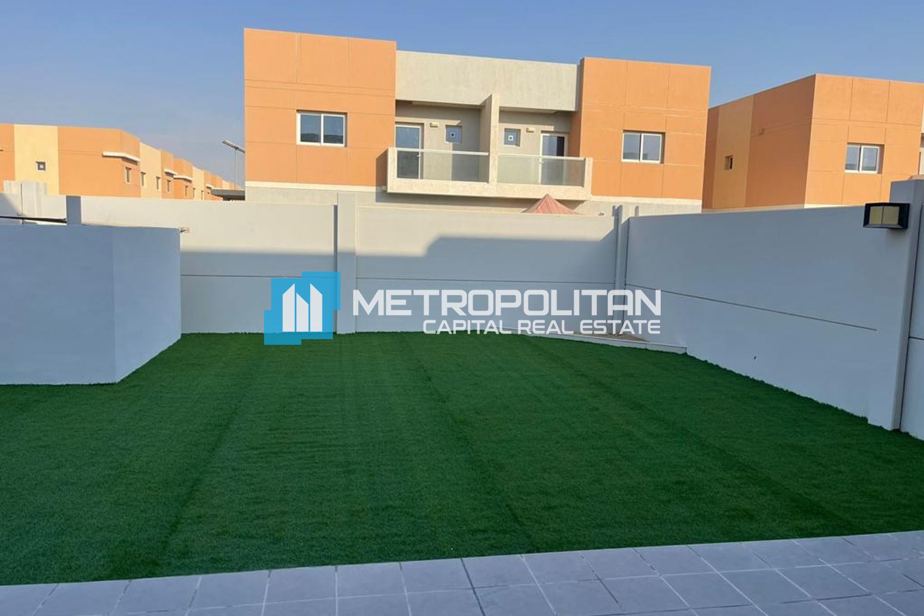 3-комнатный таунхаус на продажу в Al Samha – MCS-50290 photo-2