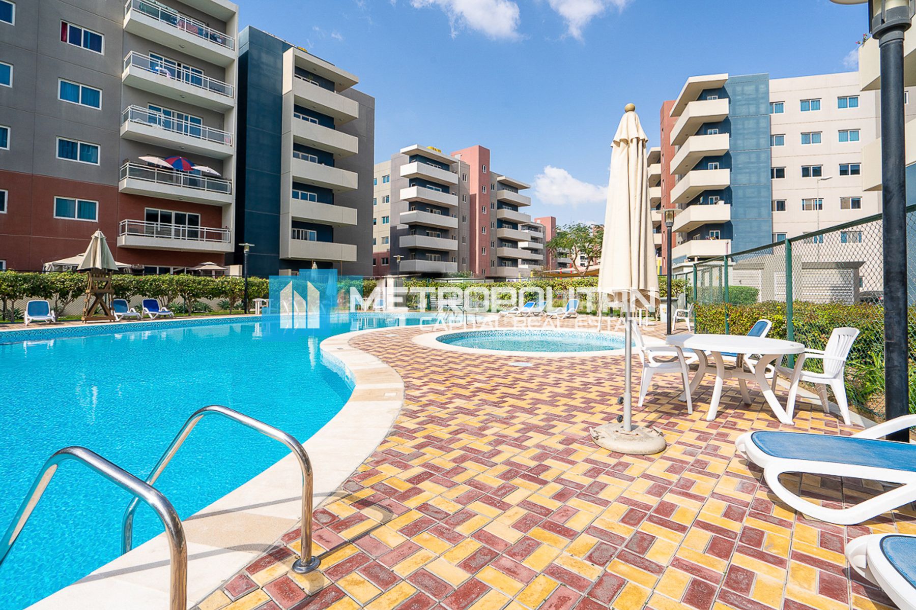 Spacious 2 BR w/ Balcony | Vacant Unit | City View photo-4