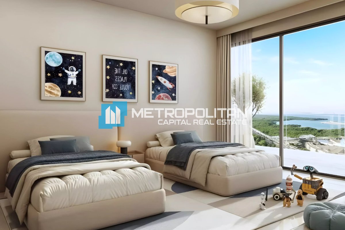 Hot Deal | Studio with Balcony | Prime Locating photo-4