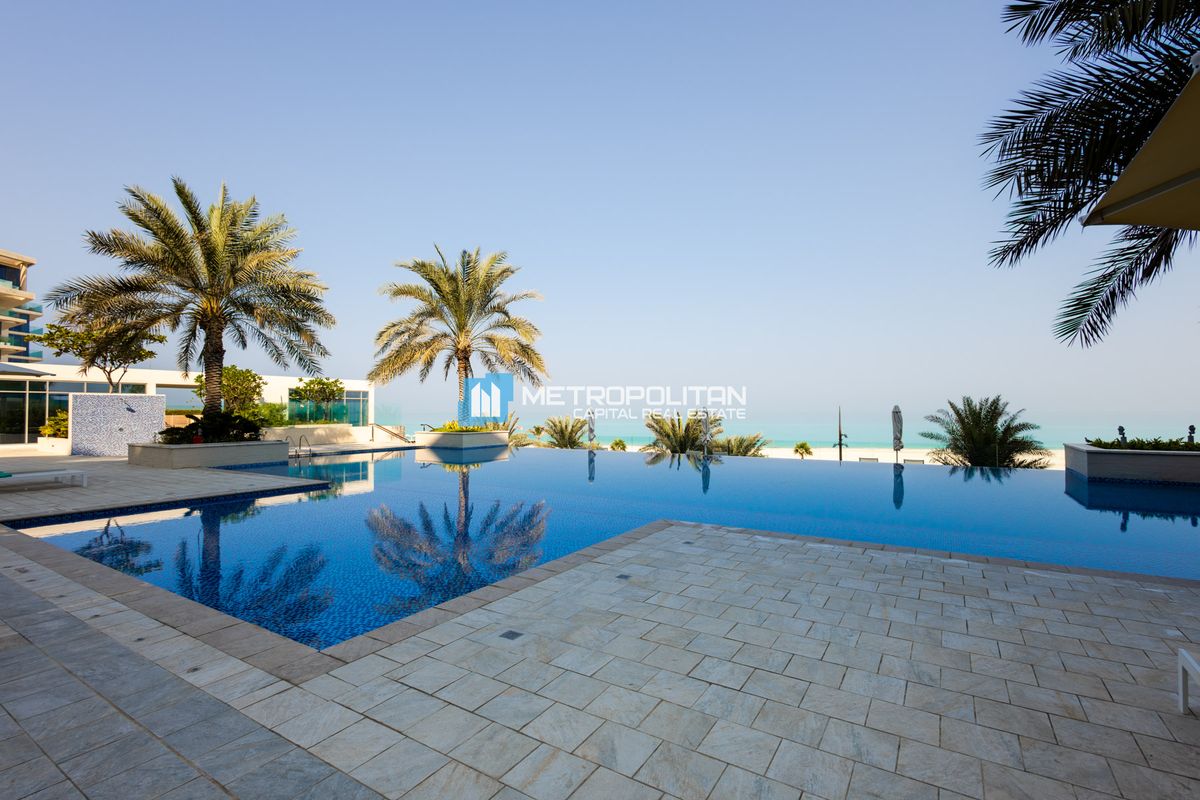 High End 3BR+Maids | Balcony | Beachfront Living photo-25