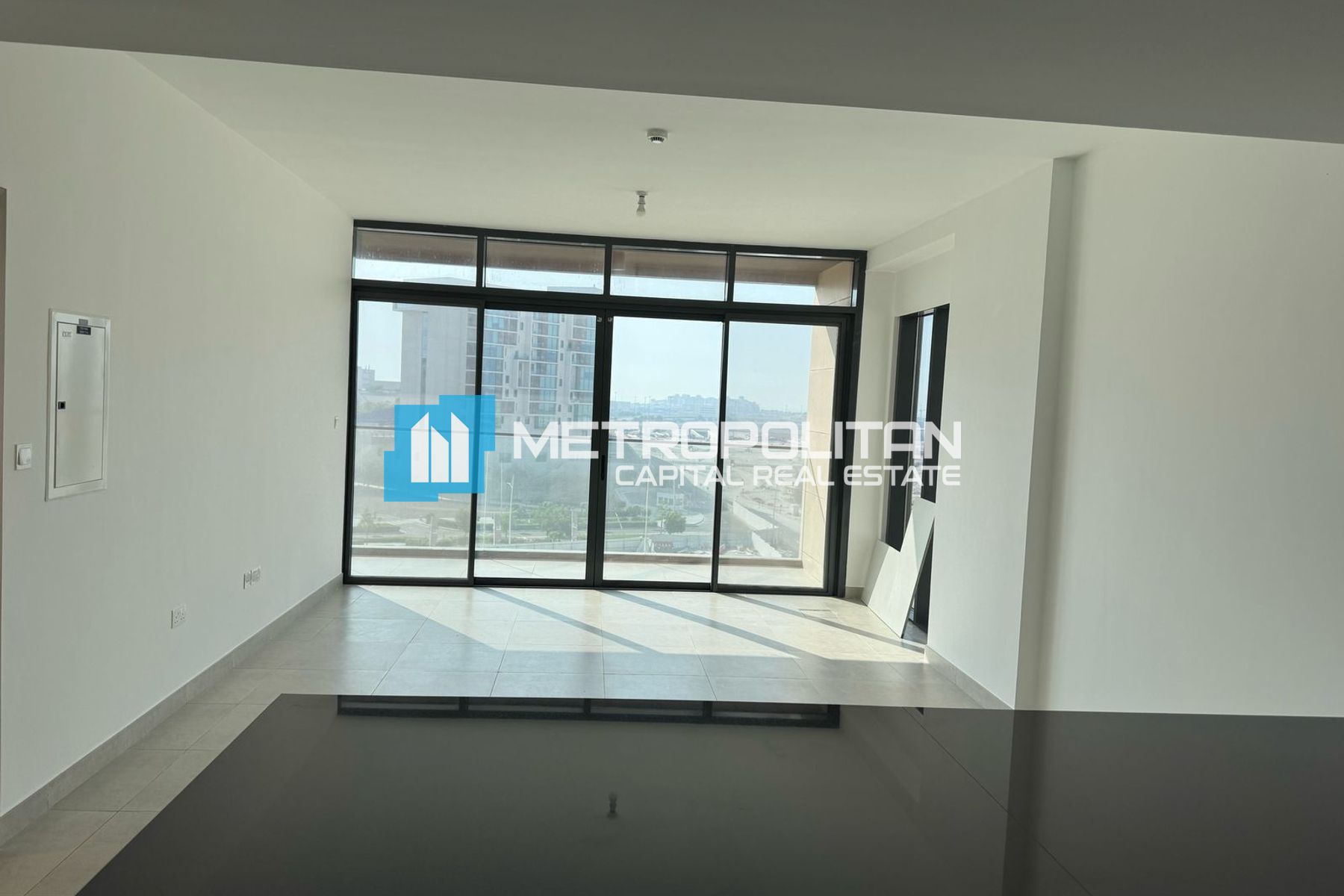 High Floor | Corner 1BR Unit | With Rent Refund photo-3