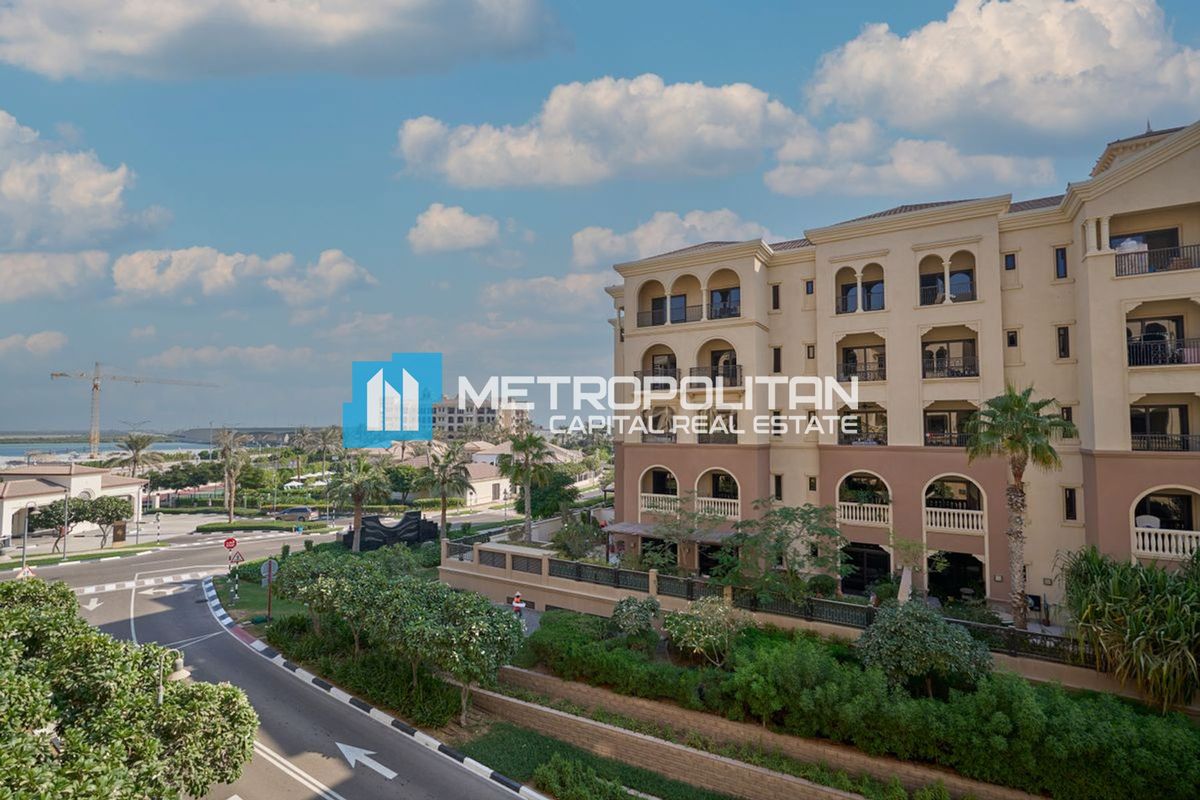 Distress Deal | Vacant 1BR+Balcony | Urgent Sale photo-0