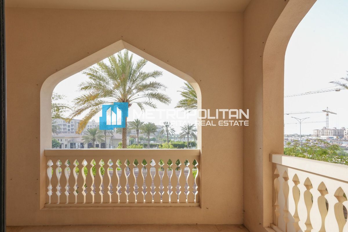 Distress Deal | Vacant 1BR+Balcony | Urgent Sale photo-2