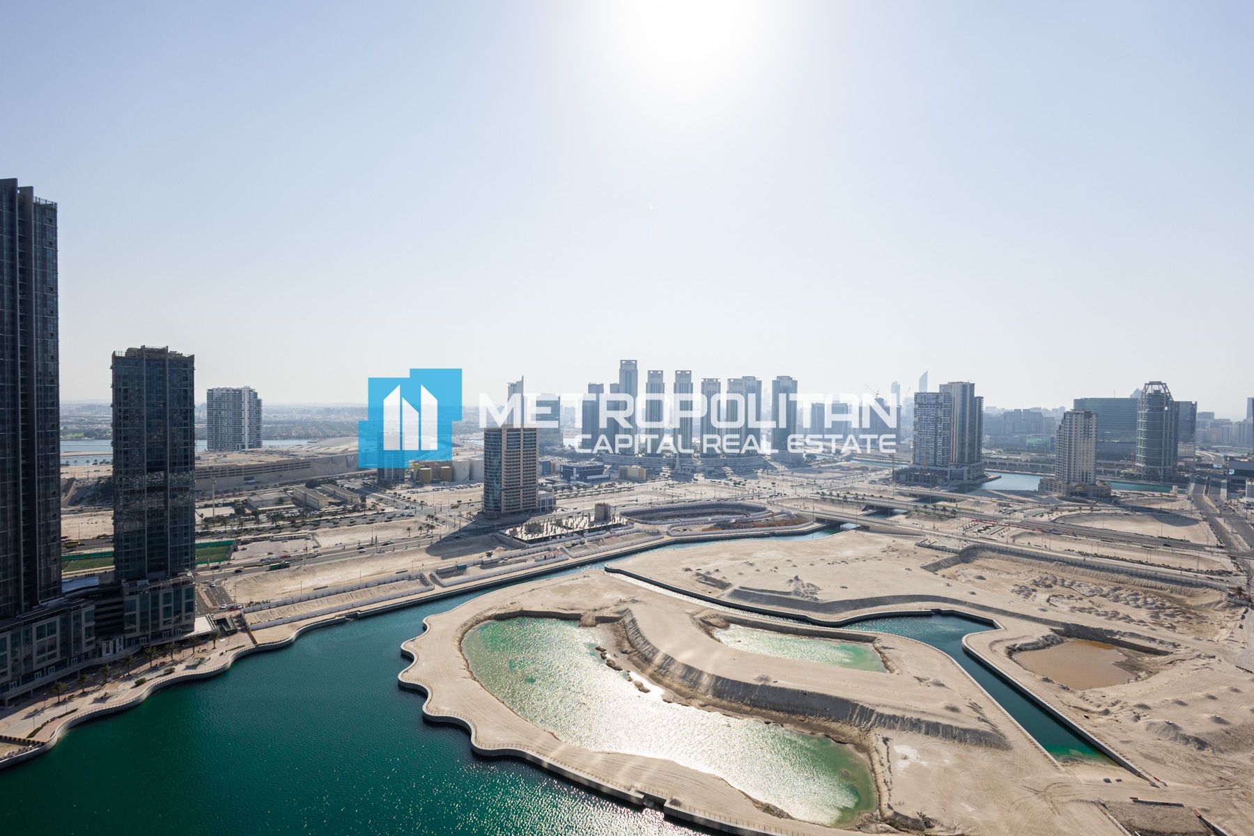 Beautiful 3BR+M | High Floor | Vacant | Full Canal photo-0