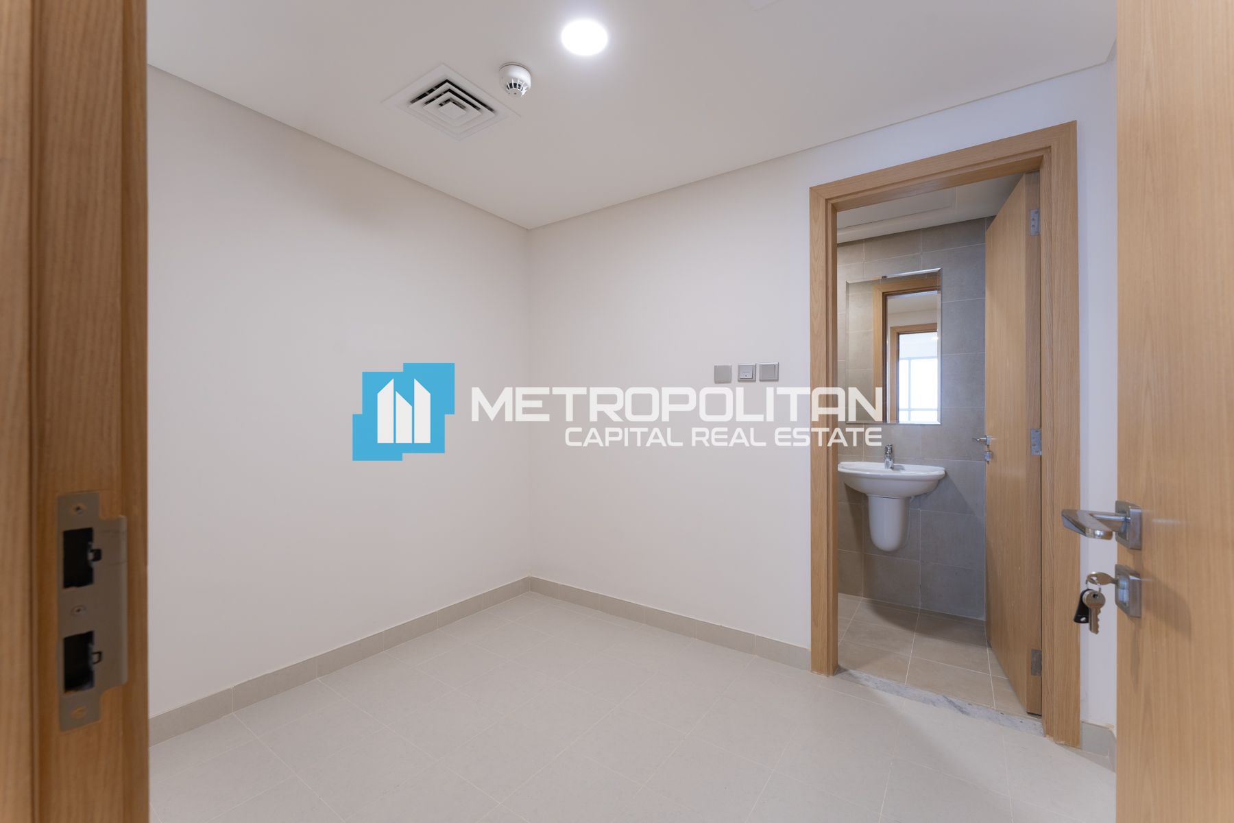 Image - Radiant Square, Al Reem Island, Abu Dhabi | Project - Apartment
