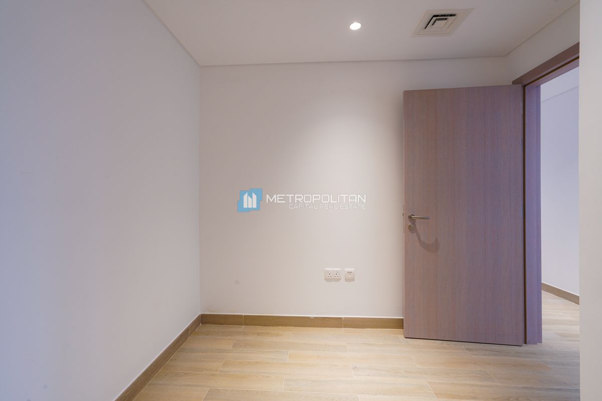 Image - Waters Edge, Yas Island, Abu Dhabi | Project - Apartment