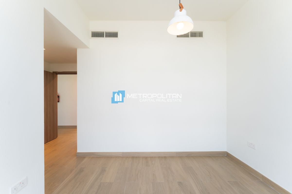 Vastu | 2BR w/ Maids | Landscaped Garden | Phase 2 photo-12