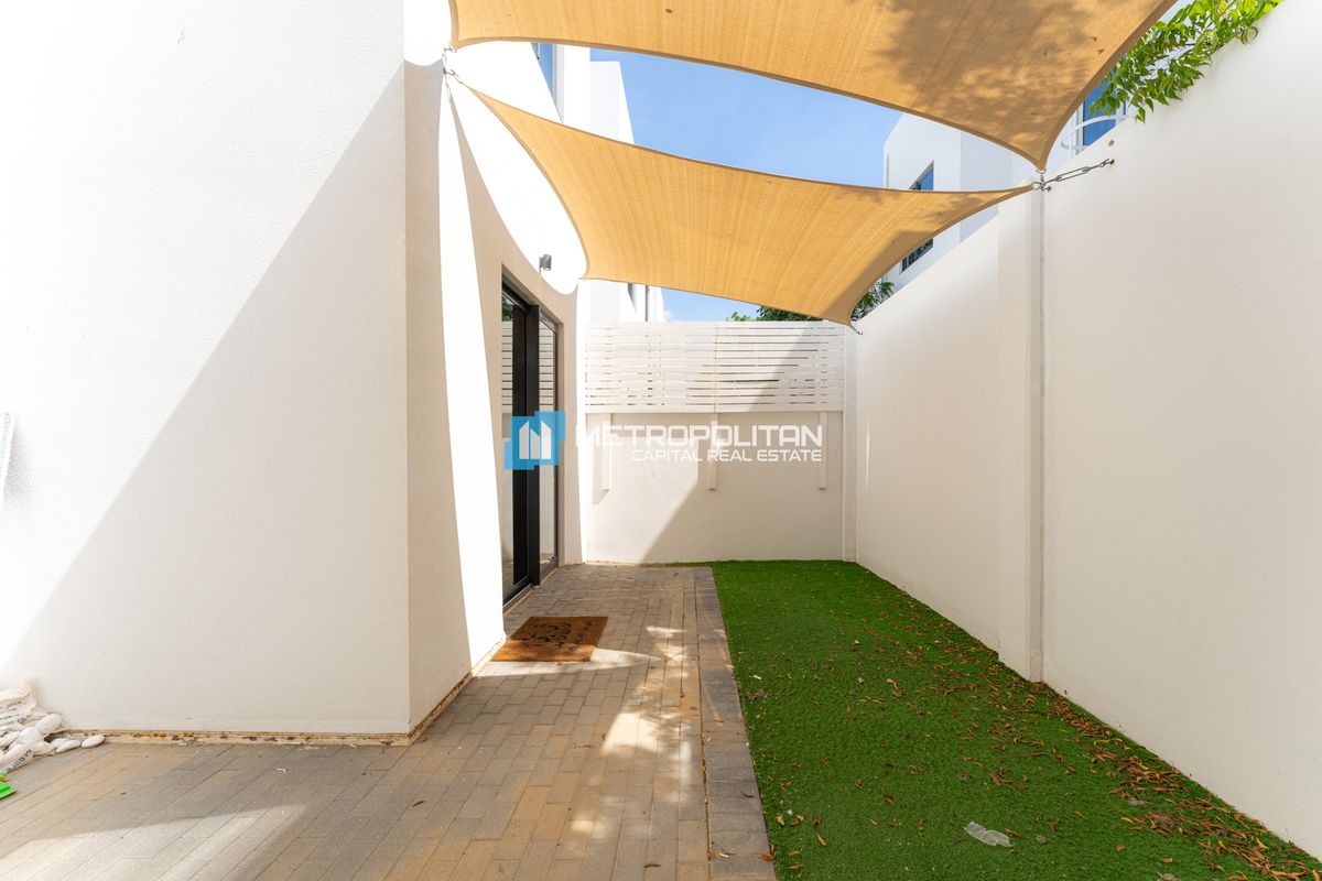 Vastu | 2BR w/ Maids | Landscaped Garden | Phase 2 photo-20