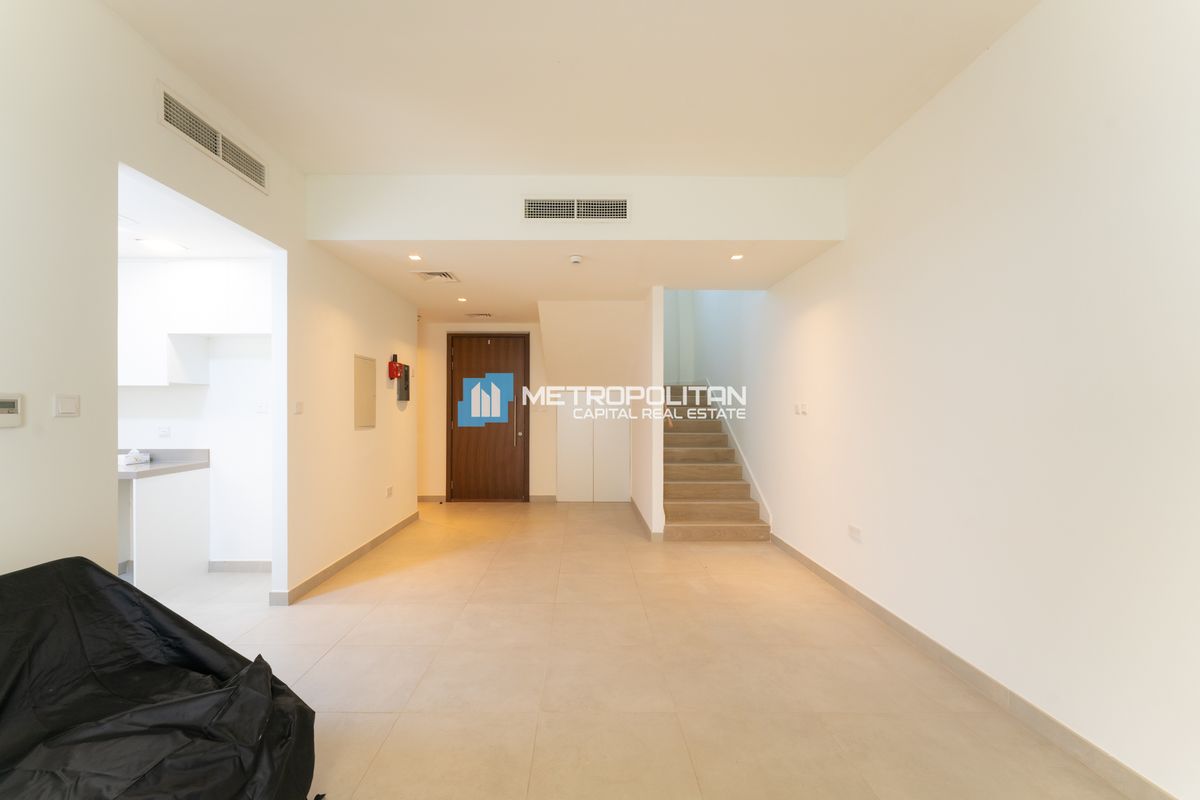 Vastu | 2BR w/ Maids | Landscaped Garden | Phase 2 photo-4