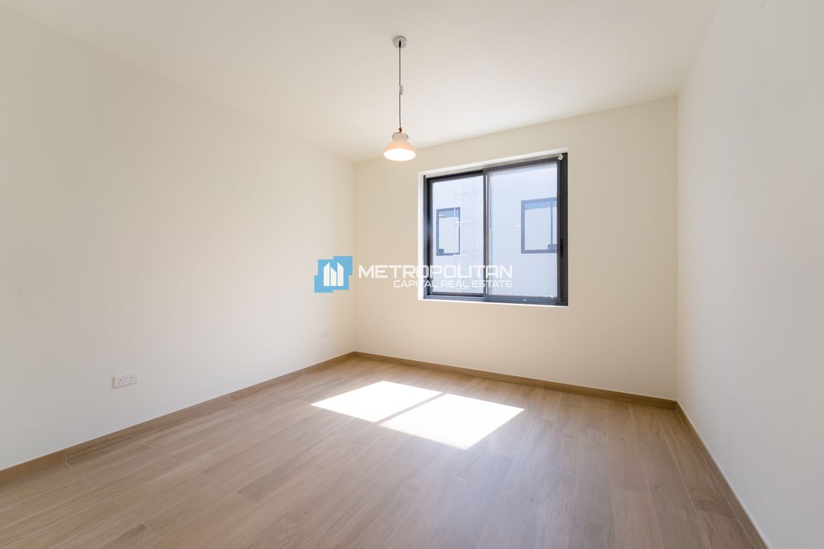Vastu | 2BR w/ Maids | Landscaped Garden | Phase 2 photo-6