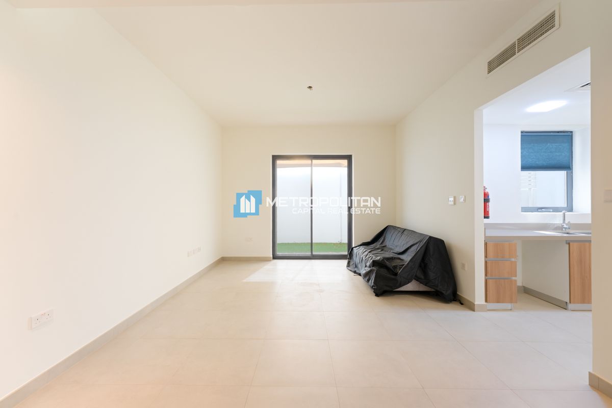 Vastu | 2BR w/ Maids | Landscaped Garden | Phase 2 photo-8