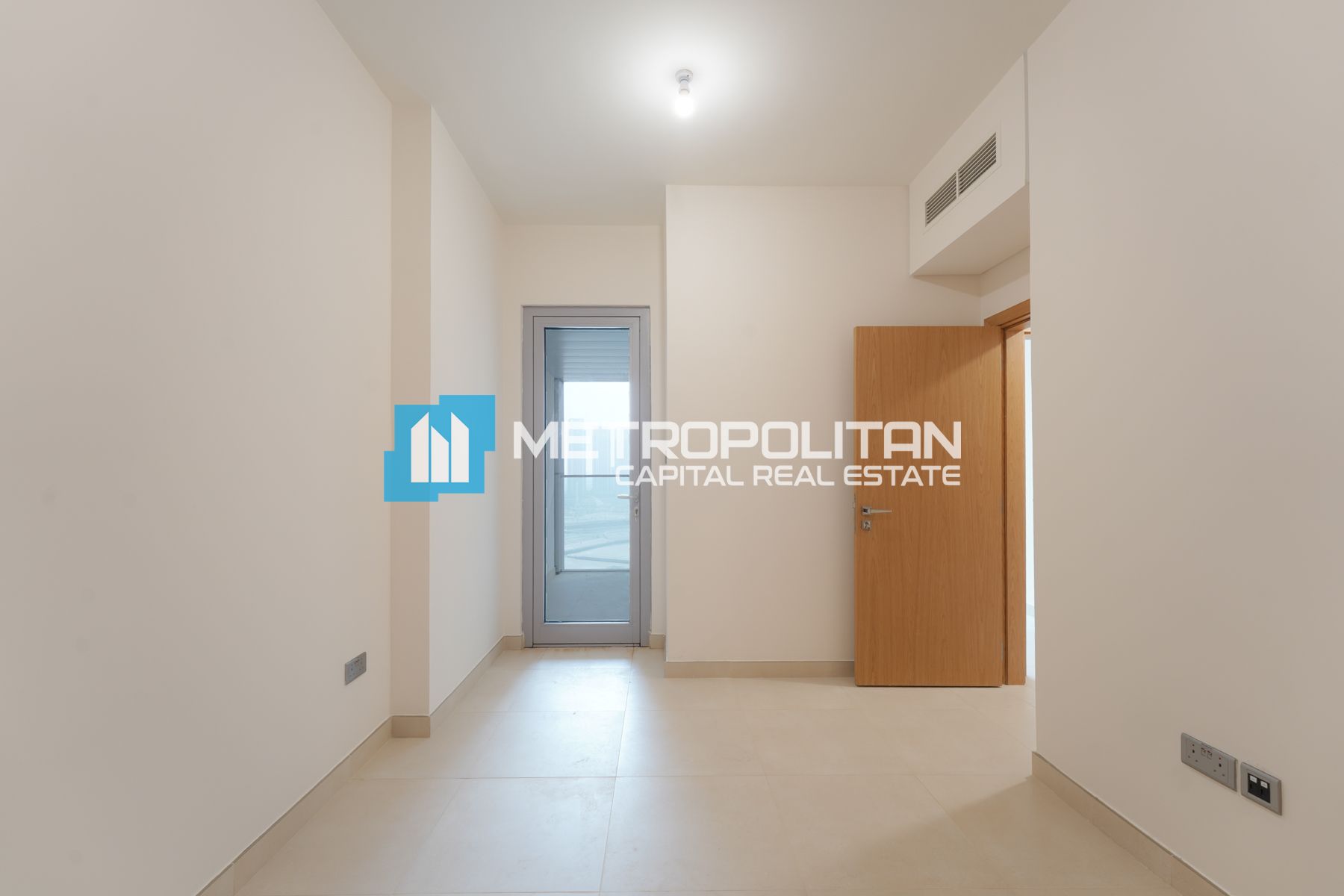 2BR w/ Balcony | Vacant | High Floor | Canal View photo-15