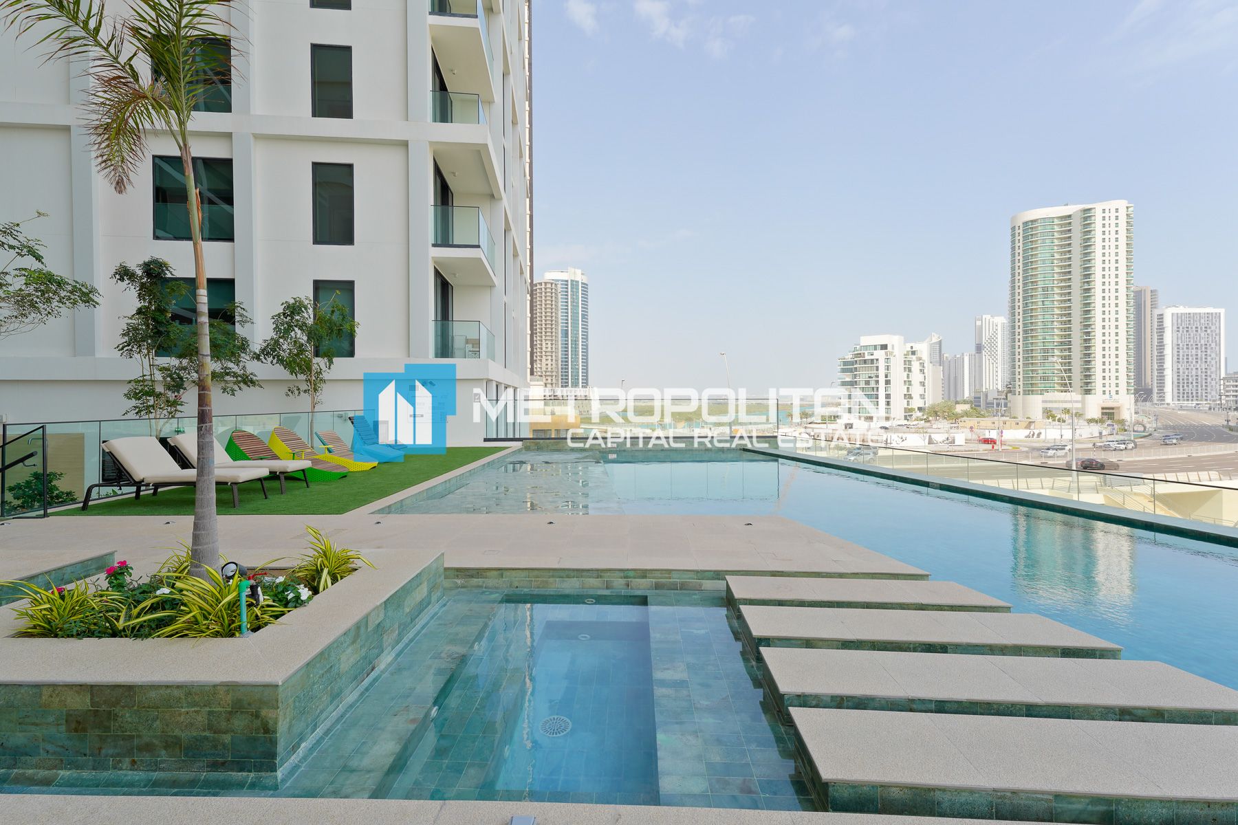 Modern 1BR | Large Balcony | High End Amenities photo-12