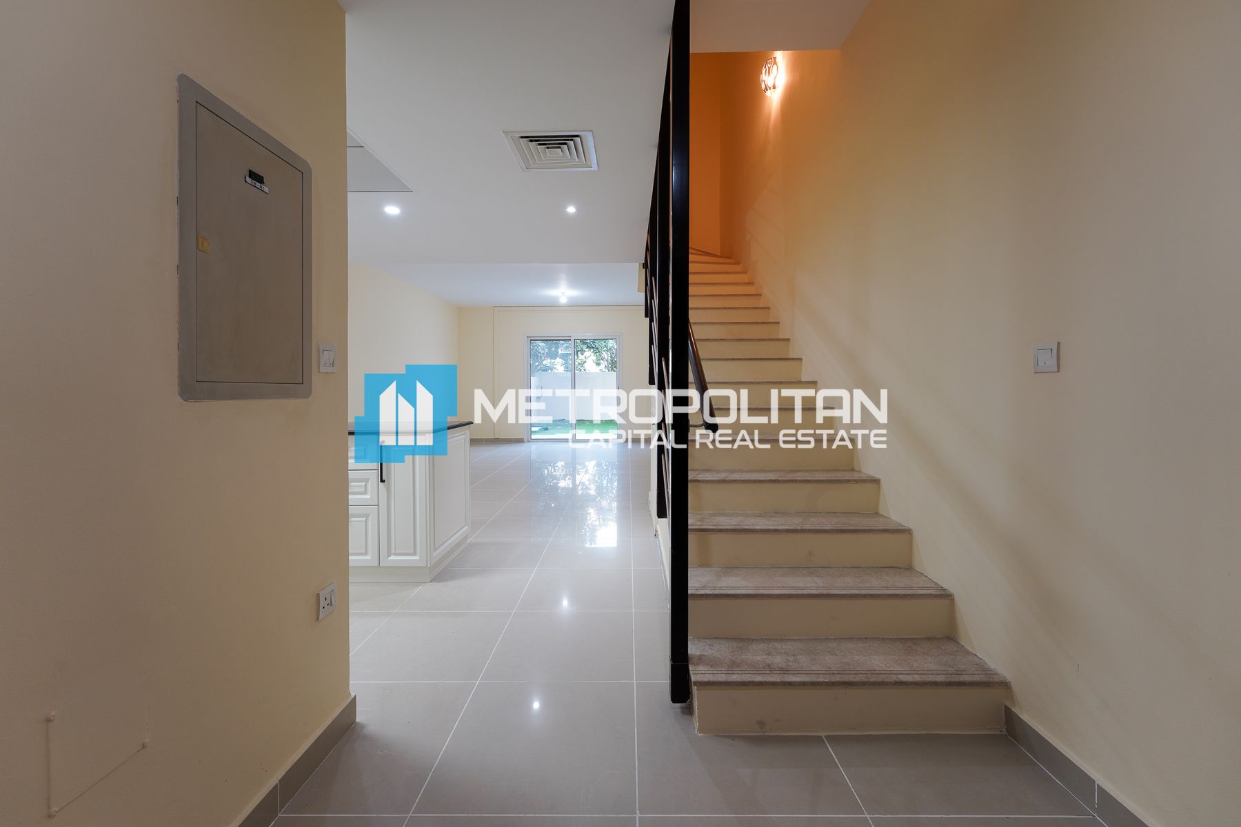3-комнатный таунхаус на продажу в Al Reef – MCS-51333 photo-5