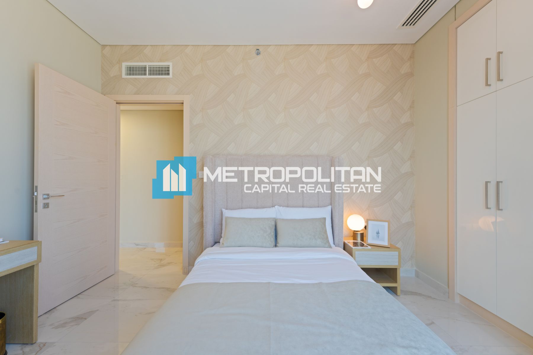 Luxurious 3BR | Fully Furnished | High Floor photo-15