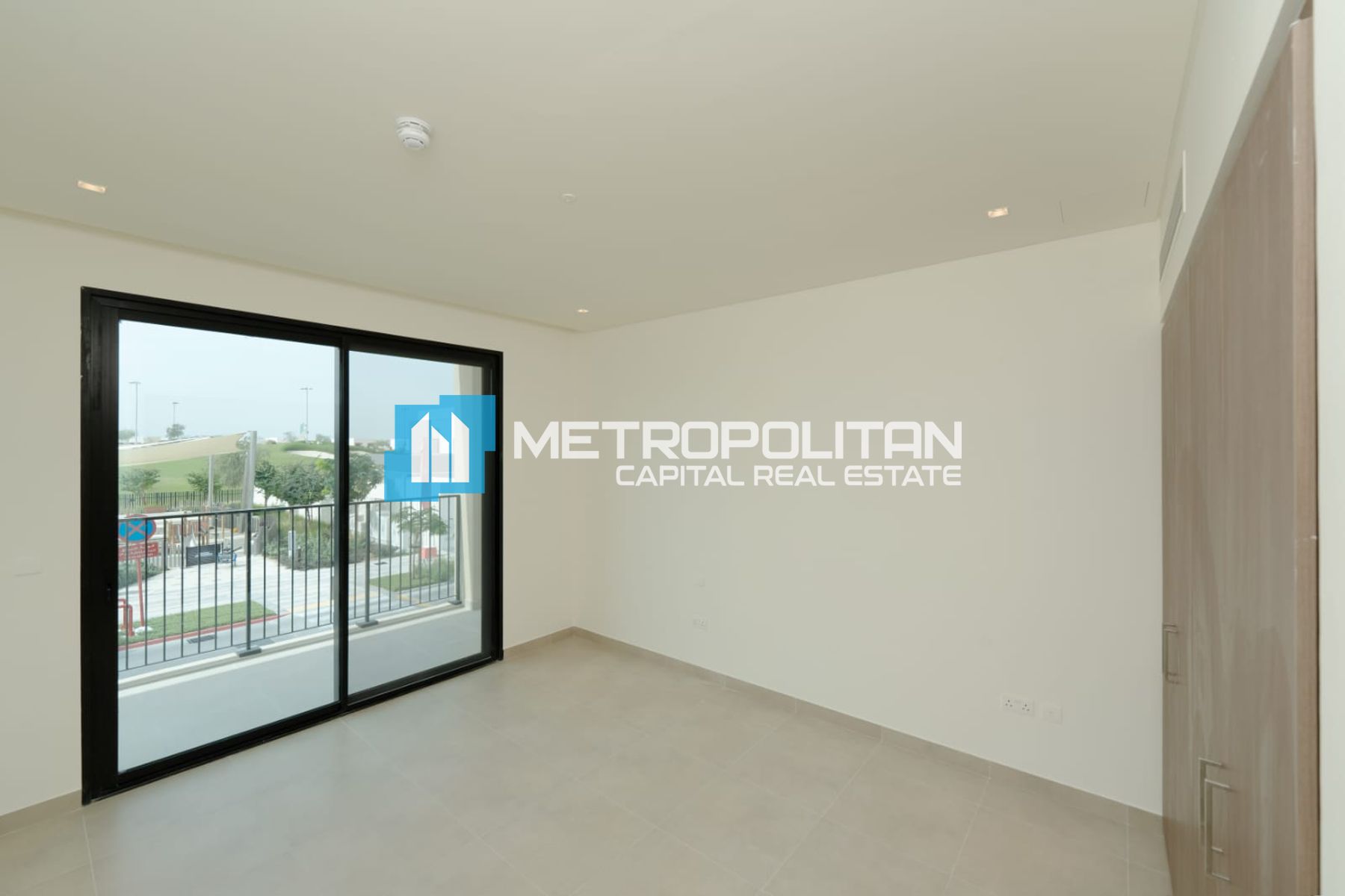 Single Row Corner | Ready to Move | Golf View photo-1