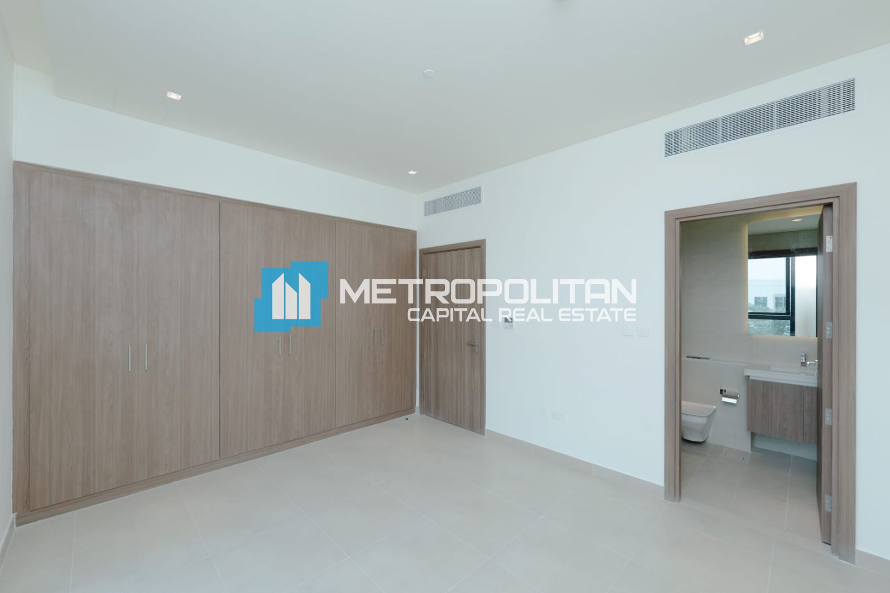 Single Row Corner | Ready to Move | Golf View photo-21