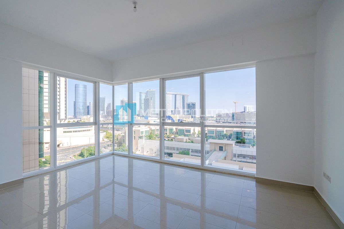 Marina View | Ready to Move | Prime Location photo-23
