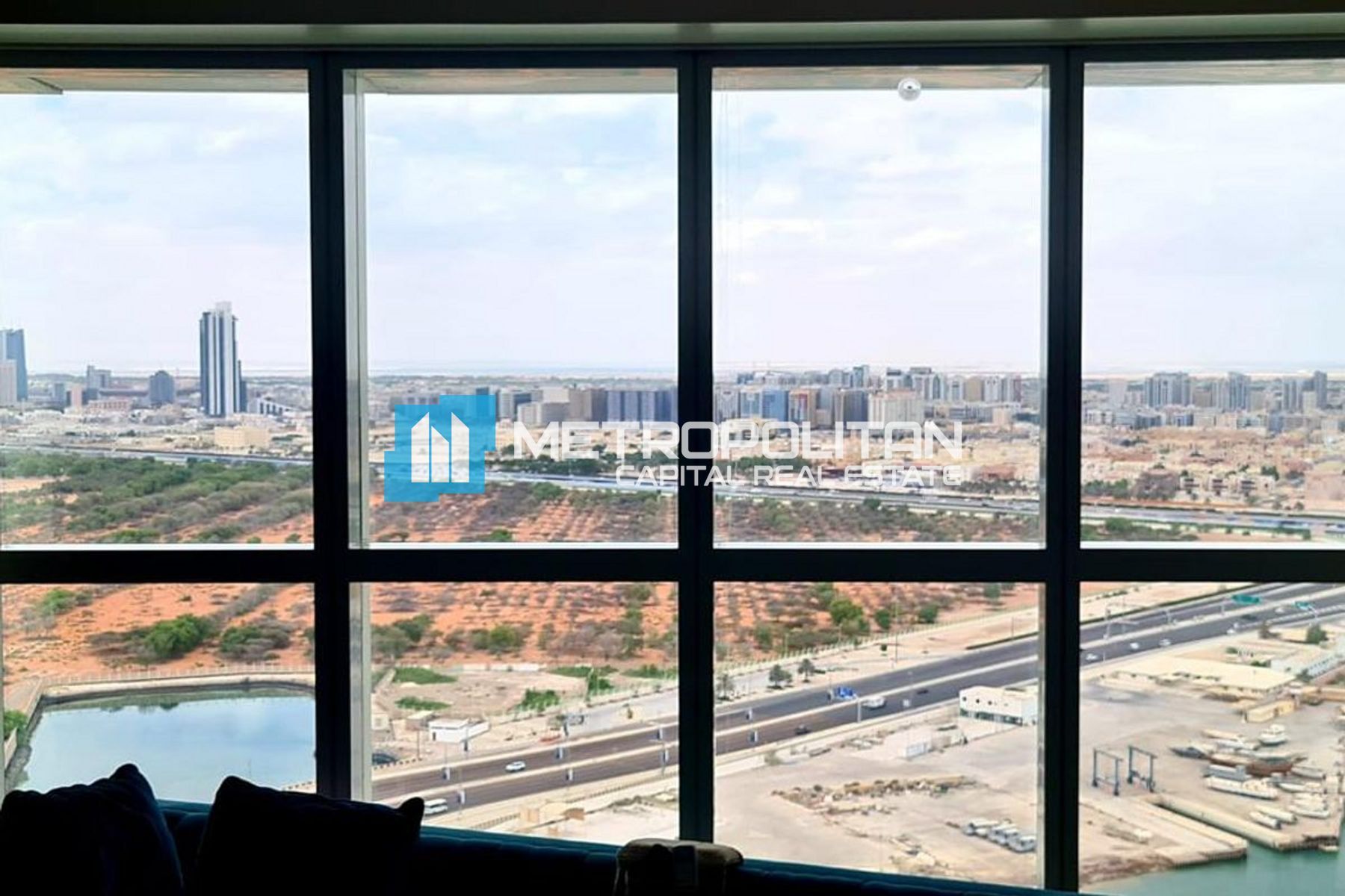 Image - RAK Tower, Al Reem Island, Abu Dhabi | Project - شقة