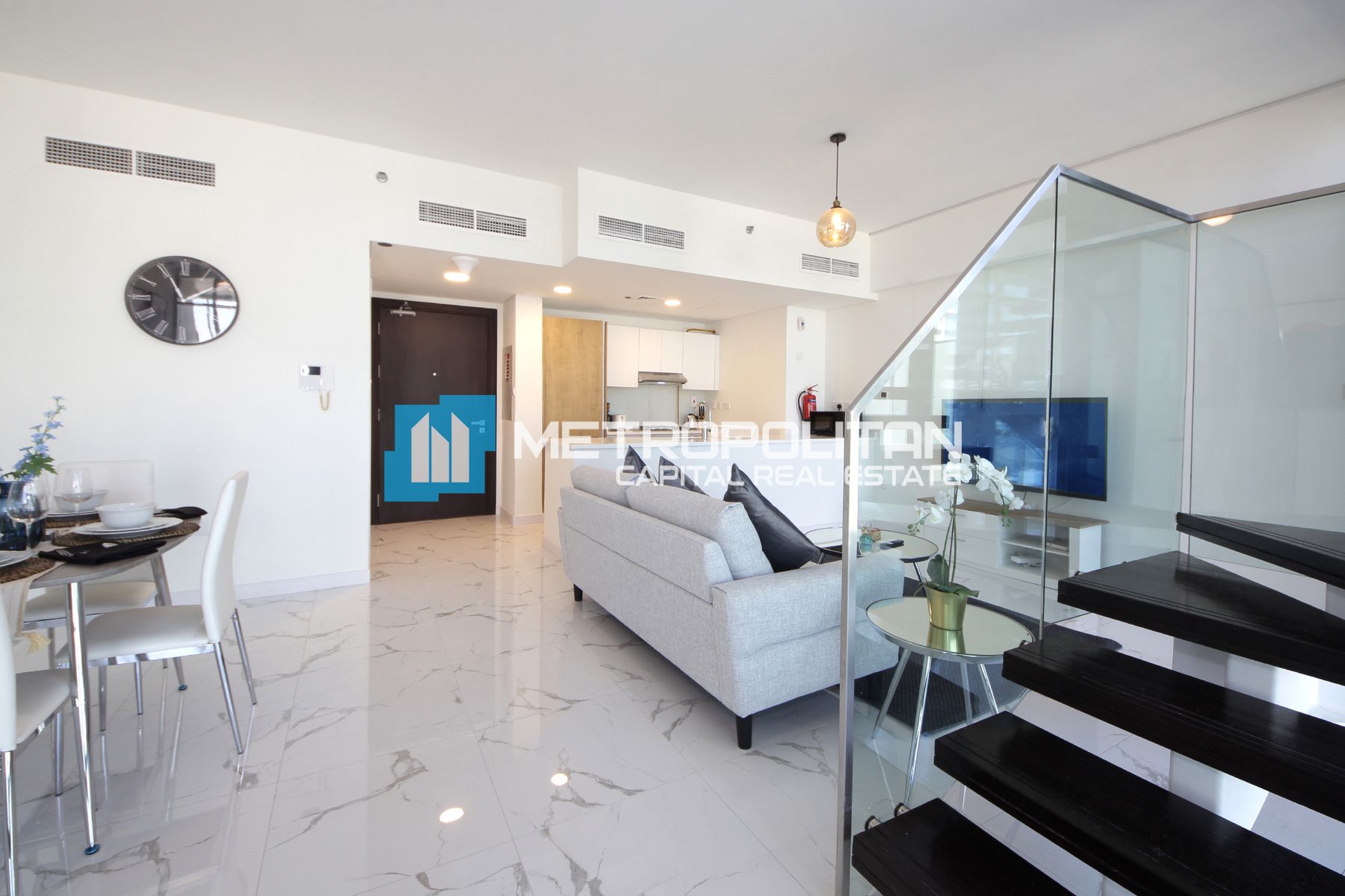 2-х комнатная квартира на продажу в Al Raha Beach – MCS-9300 photo-10