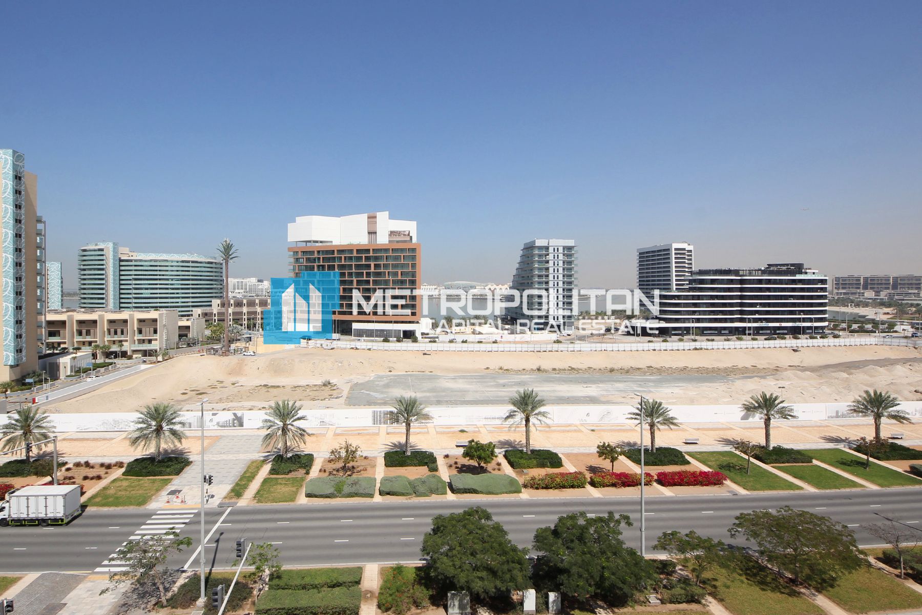 2-х комнатная квартира на продажу в Al Raha Beach – MCS-9300 photo-2